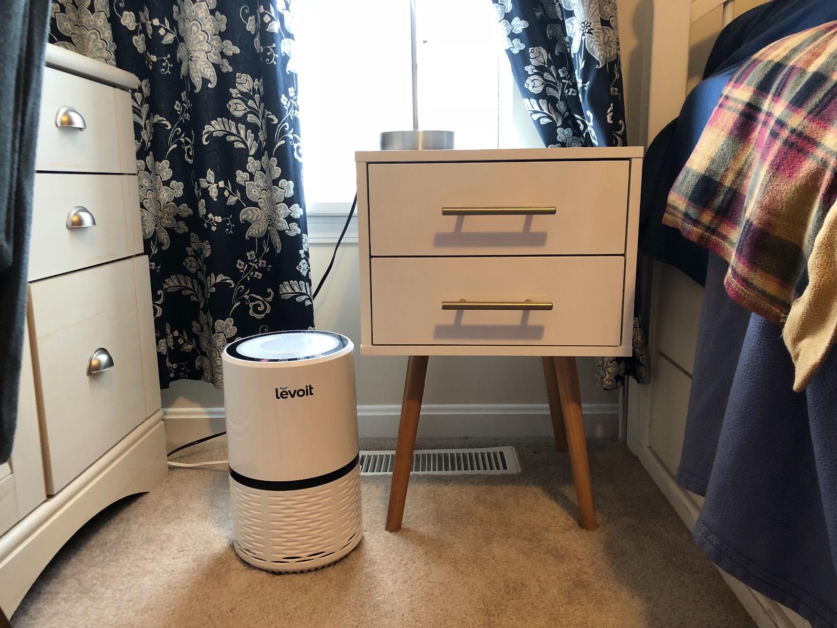 LEVOIT Air Purifier for Home, AHAM Verifide, High-Efficiency Filter for Smoke, Dust, Pollen, and Odors in Bedroom, Office, or Nursery, Optional Night Light, Quiet Operation, LV-H132, White customer photo 2