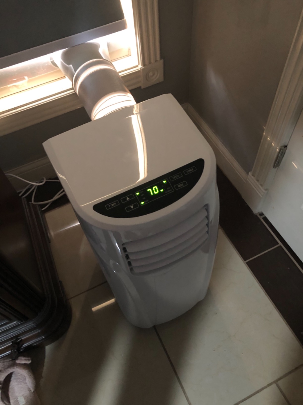 COSTWAY Portable Air Conditioners, 8000 BTU Air Conditioner Unit spaces up to 230 Sq.Ft with Remote Control Dehumidifier Function Window Wall Mount, 4 Caster Wheel, Sleep Mode and 2 Fan Speed customer photo 2