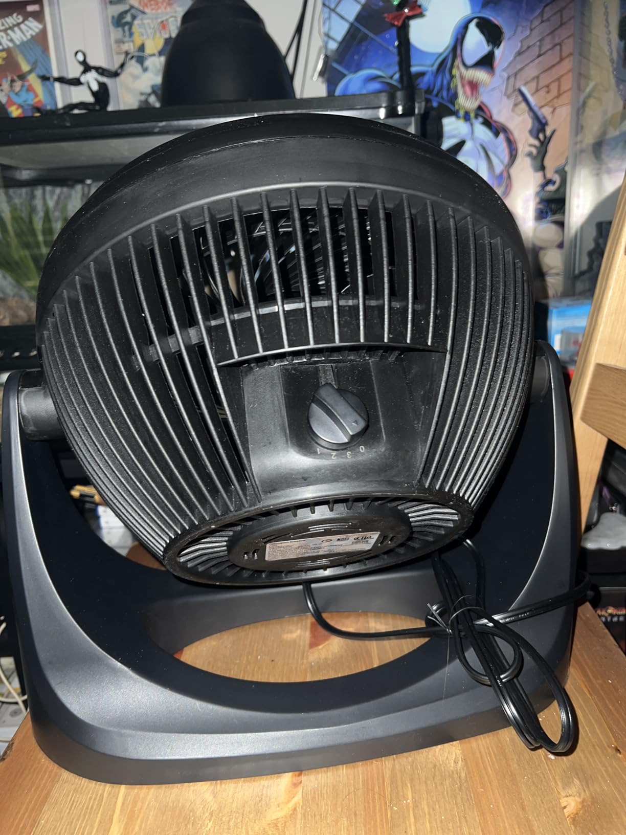 Amazon Basics Air Circulator Desk Fan for Bedroom, Home and Office, 90-Degree Tilt Head, 3 Speed Settings, Cooling, 35 Watts, Black, 11.1