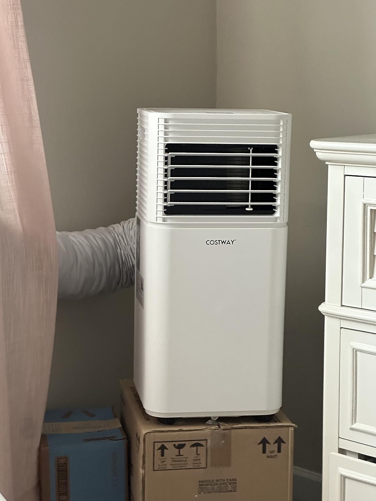 COSTWAY Portable Air Conditioner, 10000 BTU AC Cooling for Room Spaces up to 350sq.ft, with Remote Control, 24H Timer & Window Venting Kit, with Sleep Mode, Suitable for Bedroom, Living Room, Black customer photo 2