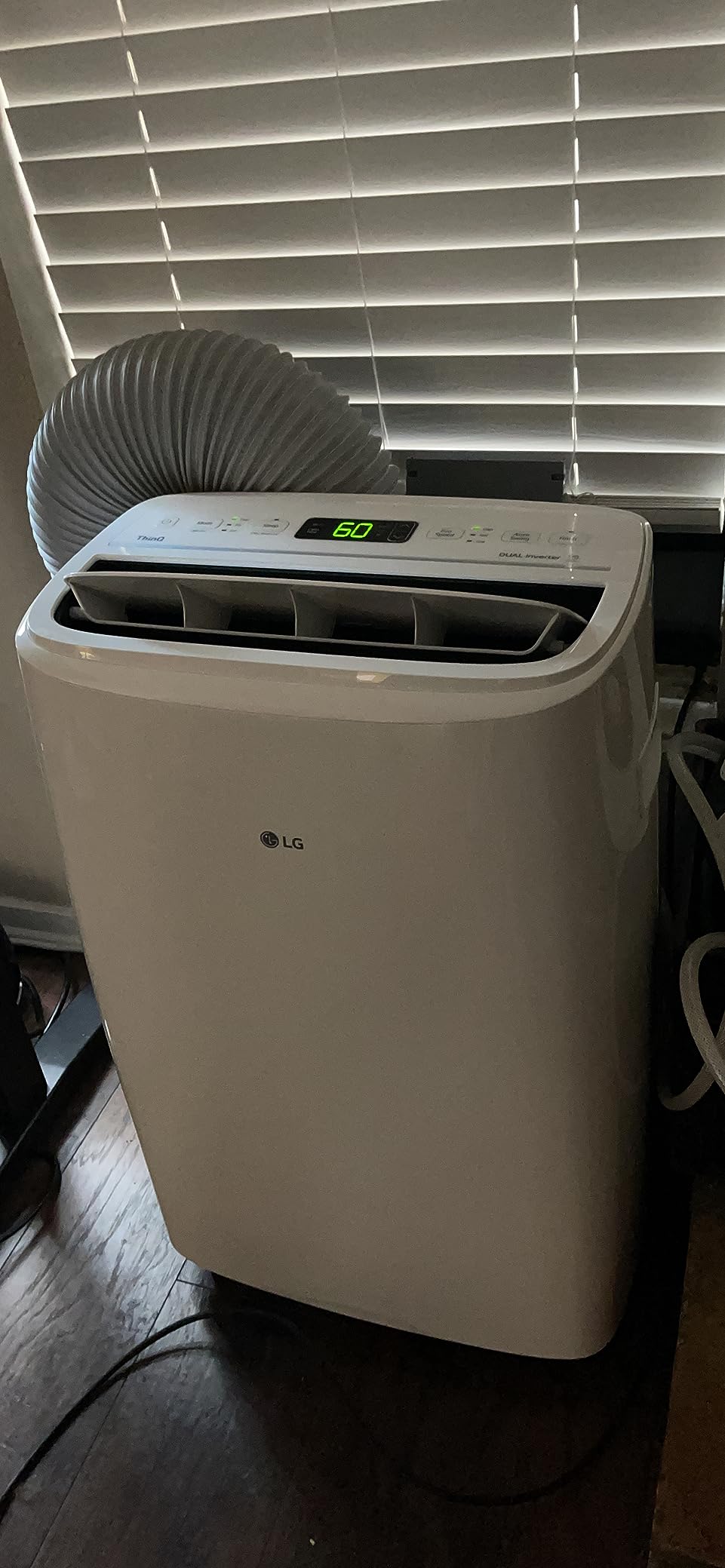 LG 10000 BTU SACC(14000 ASHRAE) Portable Air Conditioners [2023 New, Dual Inverter] Cools 450 Sqft Ultra Quiet & Easy Install WiFi App Medium & Large Room Air Conditioner AC Unit Home White LP1022FVSM customer photo 1