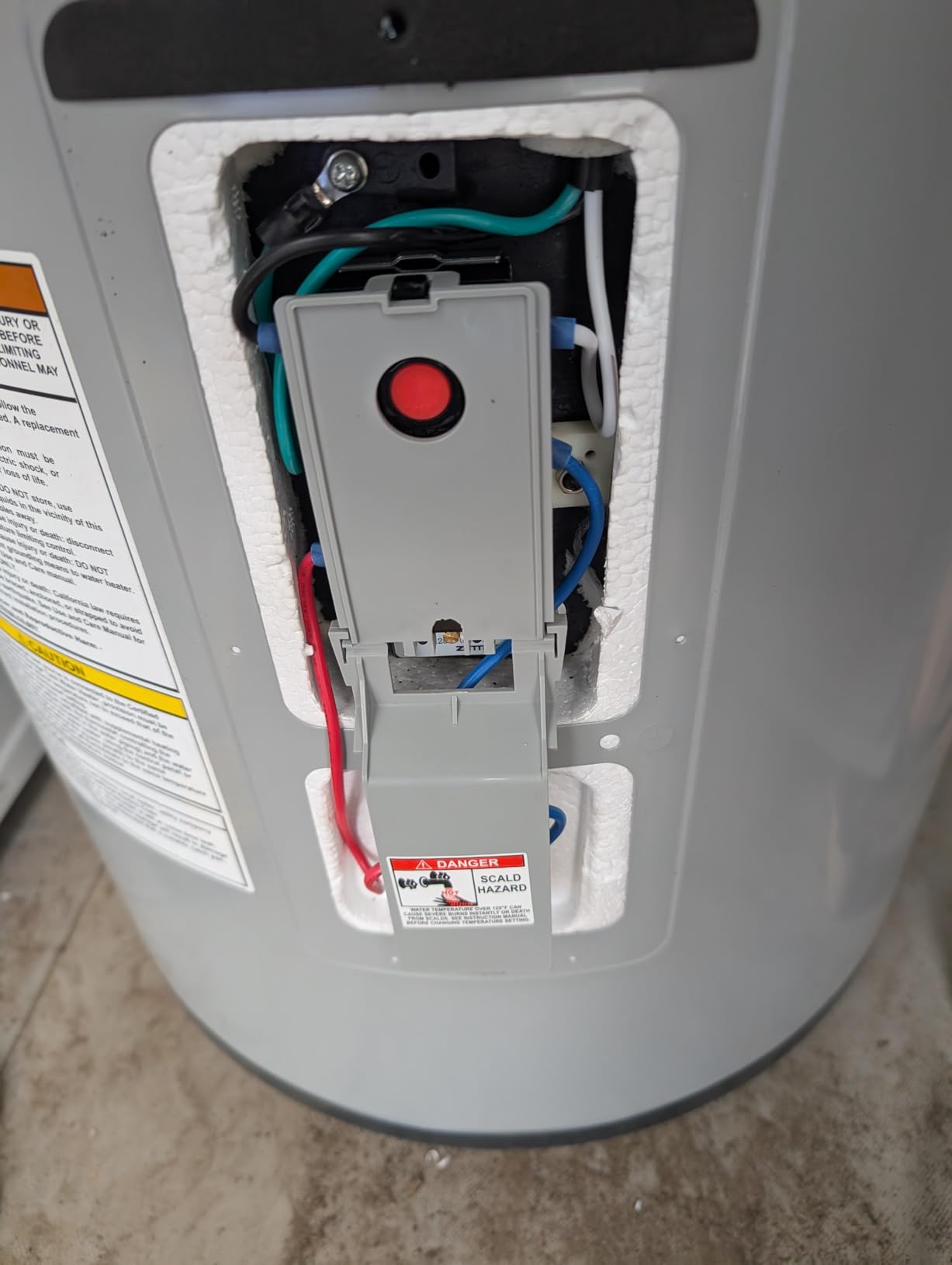 GE Appliances 18 Gallon Versatile Electric Water Heater with Adjustable Thermostat & Drain Valve, Side Port Lowboy, Point of Use, 240 Volt customer photo 2