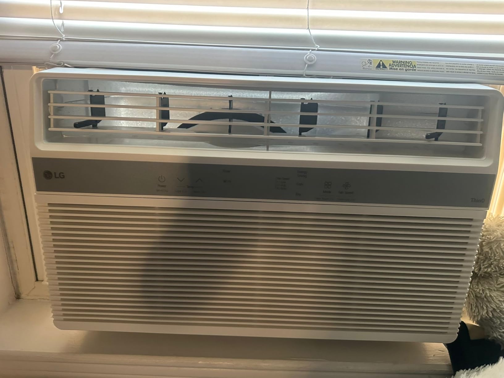 8000 BTU Window Air Conditioner [2024 New] Remote Control WiFi Enabled App Washable Filer Ultra-Quiet Cools 350 Sq. ft for Small & Medium Room AC Unit air conditioner Easy Install White LW8024RSMX customer photo 2