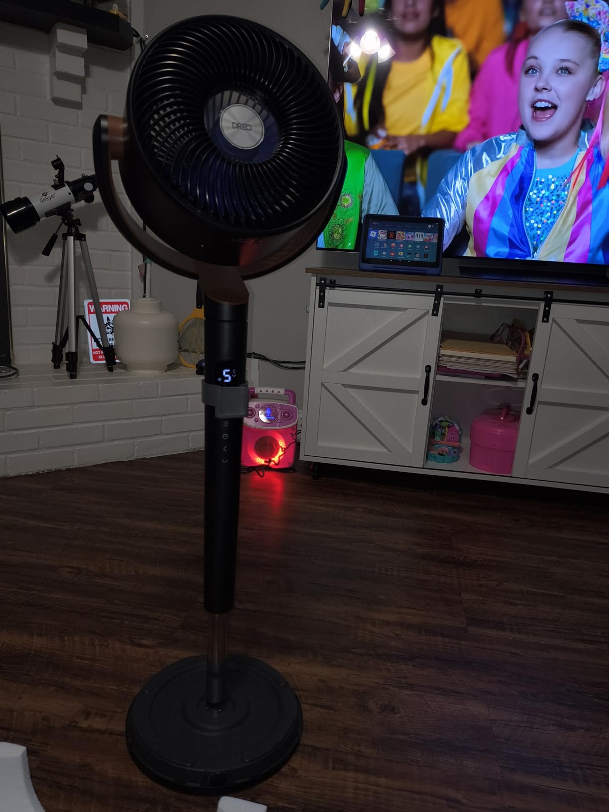 DREO Fan for Bedroom, 120°+120°Omni-directional Oscillating Fan, 90ft, DC Motor, 20 dB Quiet Standing Pedestal Fans, 8 Speeds, 3 Modes Circulator with Remote, 35-40