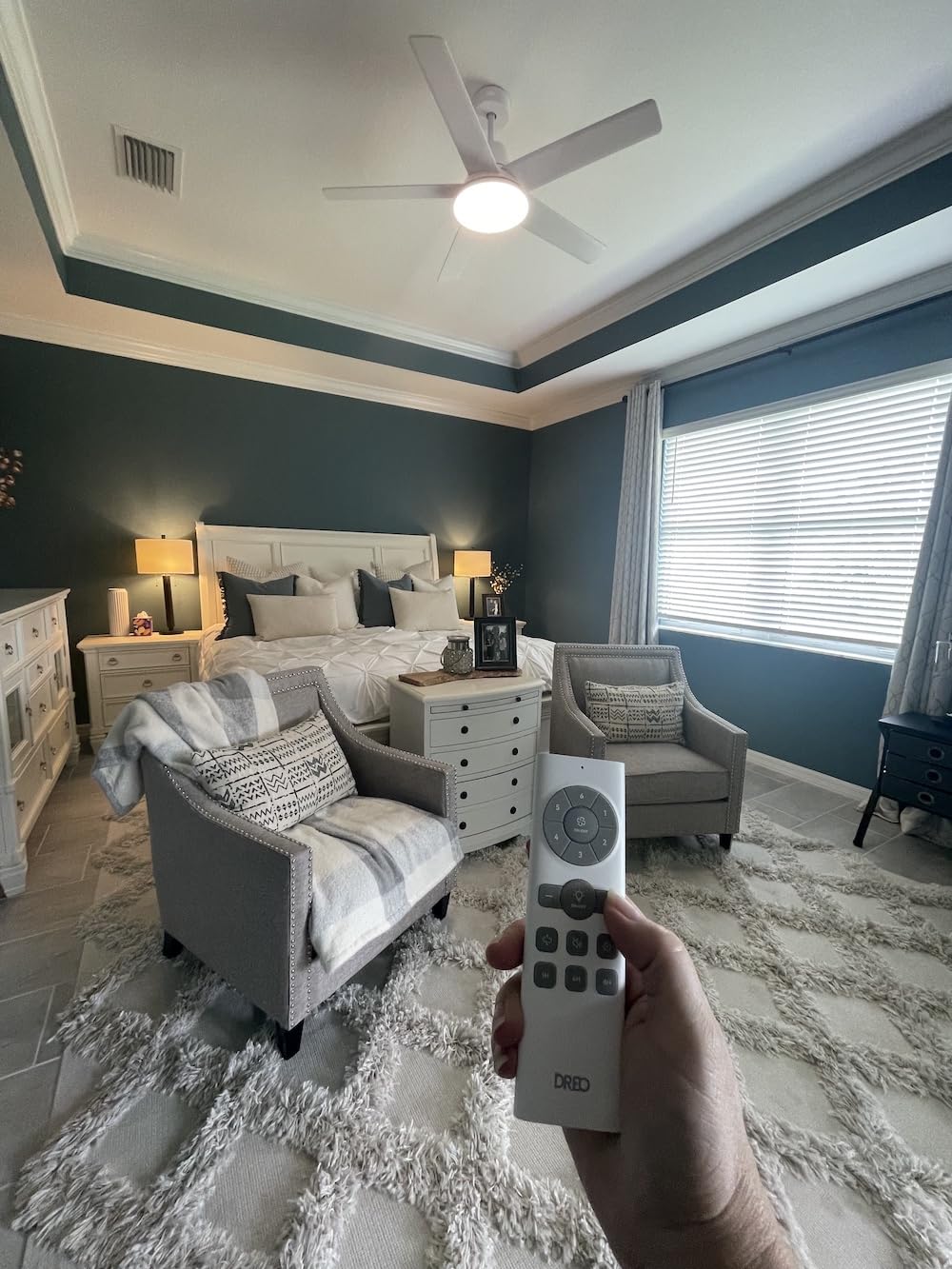Dreo Smart Ceiling Fan with Lights, 52 Inch, 12 Speeds & 3 Fan Modes, Stepless Color Tones, Dimmable LED Light, 12H Timer, Quiet DC Motor, Remote/APP/Alexa Control, White Ceiling Fans Indoor customer photo 1