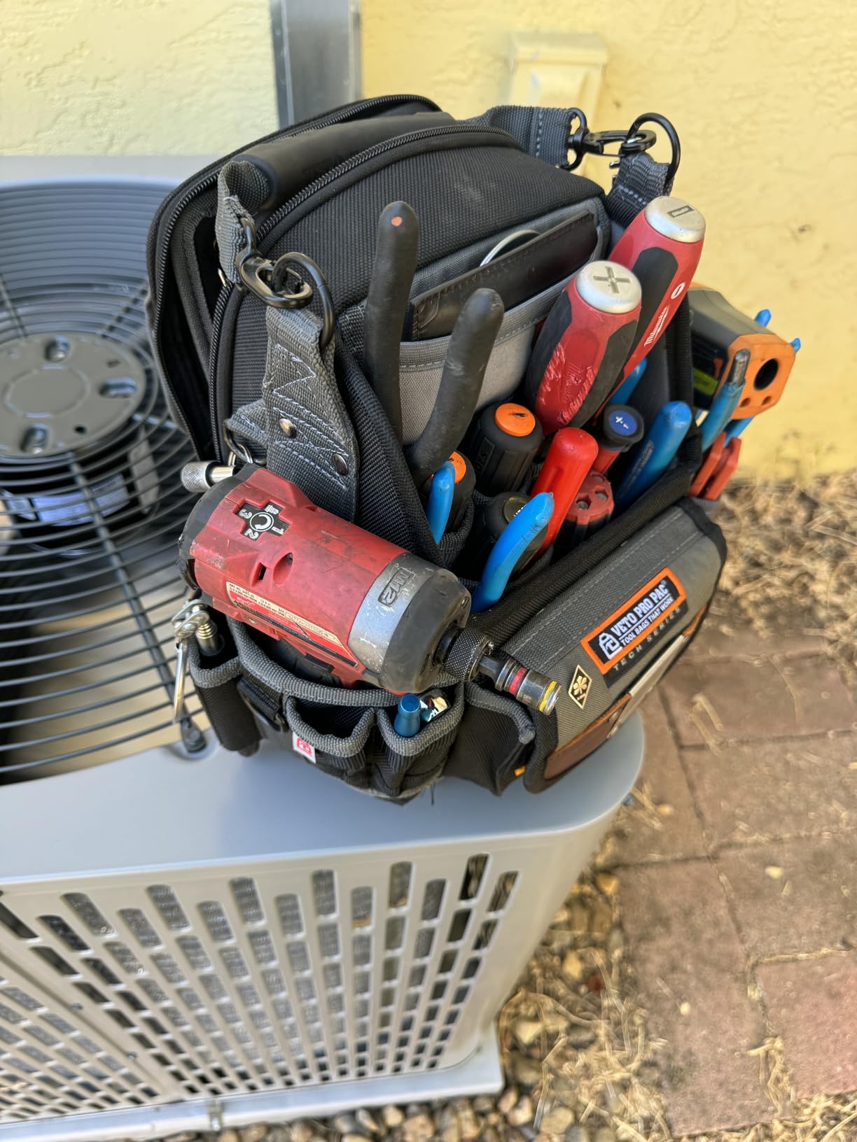 Veto Pro Pac SB-LD (Hybrid Tool and Meter Bag) customer photo 2