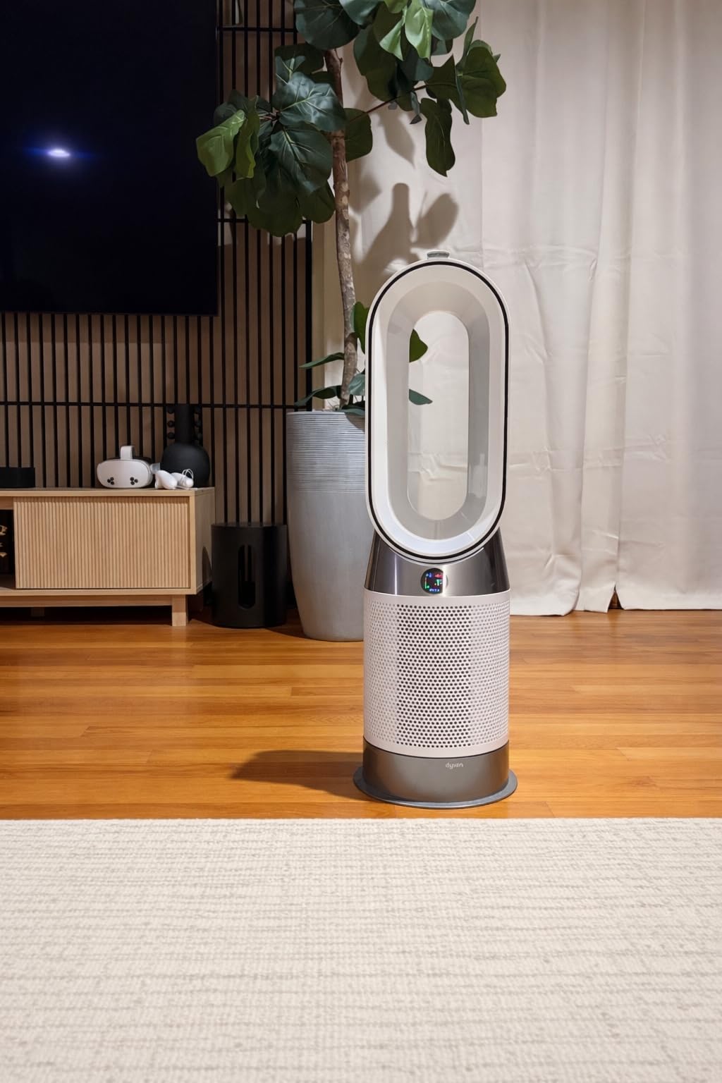 Dyson Purifier Hot+Cool Gen1 HP10 customer photo 1