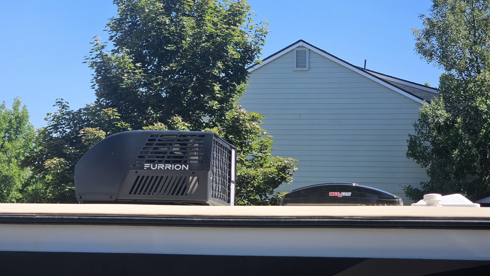 Furrion Chill Cube 18k BTU Variable Speed RV Rooftop Air Conditioner, White, Ducted, R32 Refrigerant, Quiet High-Efficiency AC with Turbo Cool Mode, Lightweight, AC Unit Only - FACR18VSSA-BL-AM customer photo 2