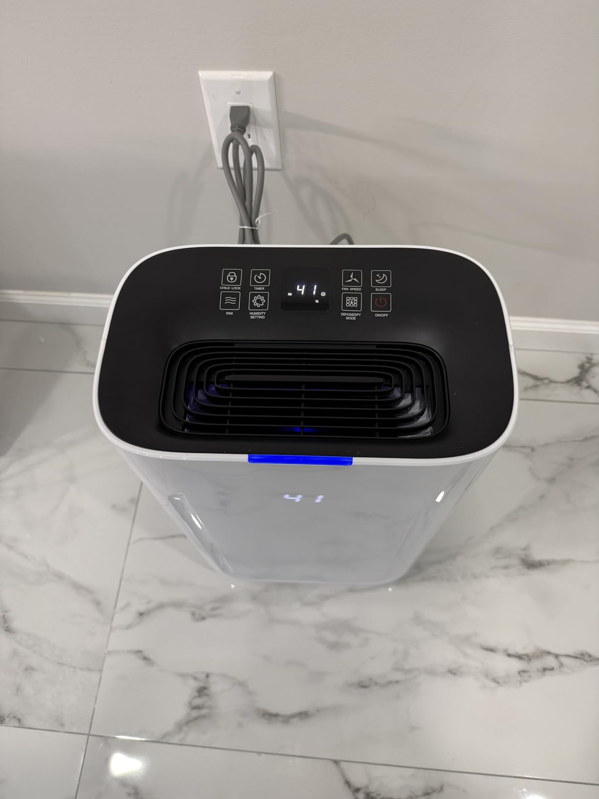 2025Upgraded 5000 Sq.Ft 80 Pint Dehumidifier for Basements with Large 6.5L Water Tank,24H Timer,Child Lock,Defrost,Silent,mold,4 Modes Operation Auto Shut-off customer photo 1