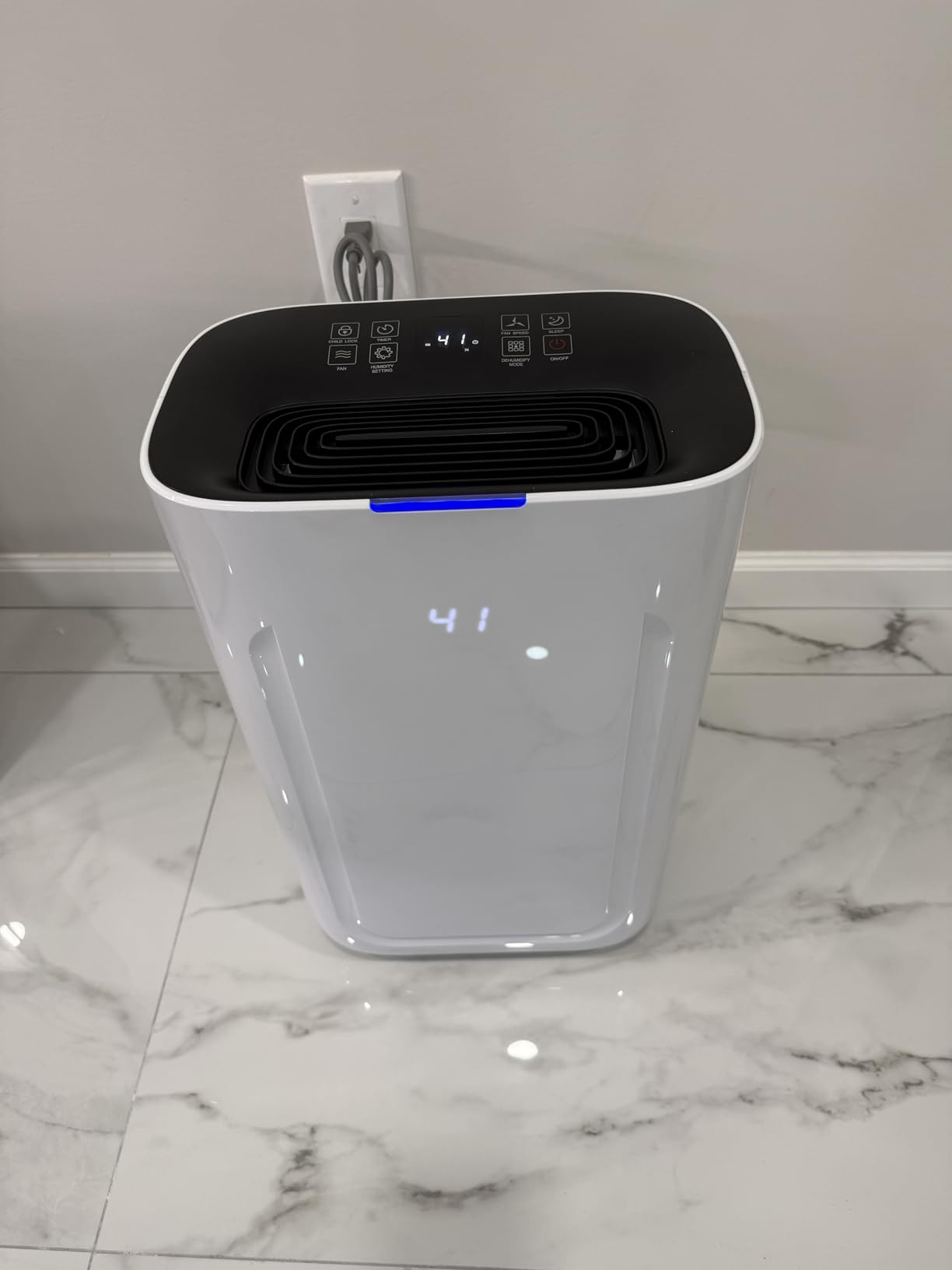 2025Upgraded 5000 Sq.Ft 80 Pint Dehumidifier for Basements with Large 6.5L Water Tank,24H Timer,Child Lock,Defrost,Silent,mold,4 Modes Operation Auto Shut-off customer photo 2