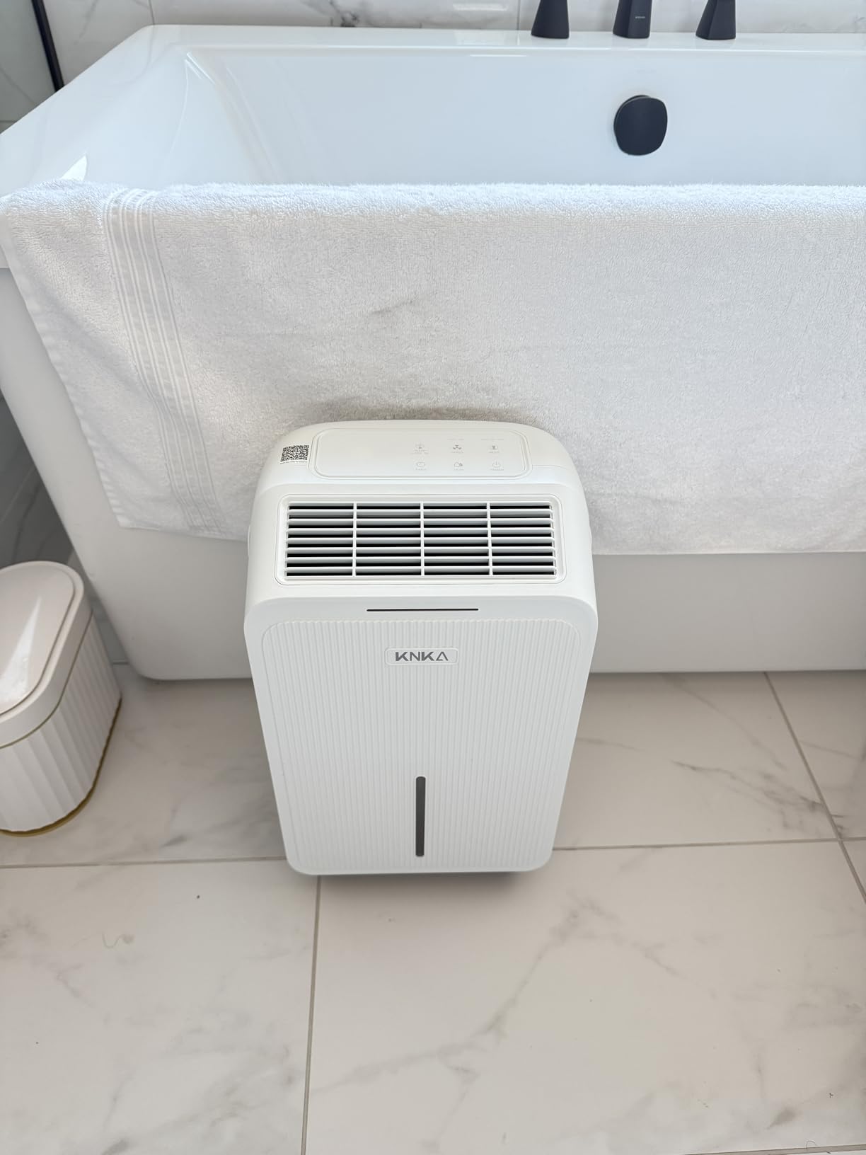 KNKA 2500 Sq.Ft Dehumidifiers for Home with Drain Hose Max 34 Pints, Dehumidifier for Basement, Bedroom, Bathroom, Large Room, Three Modes, Intelligent Humidity Control, Dry Clothes, 24HR Timer customer photo 1
