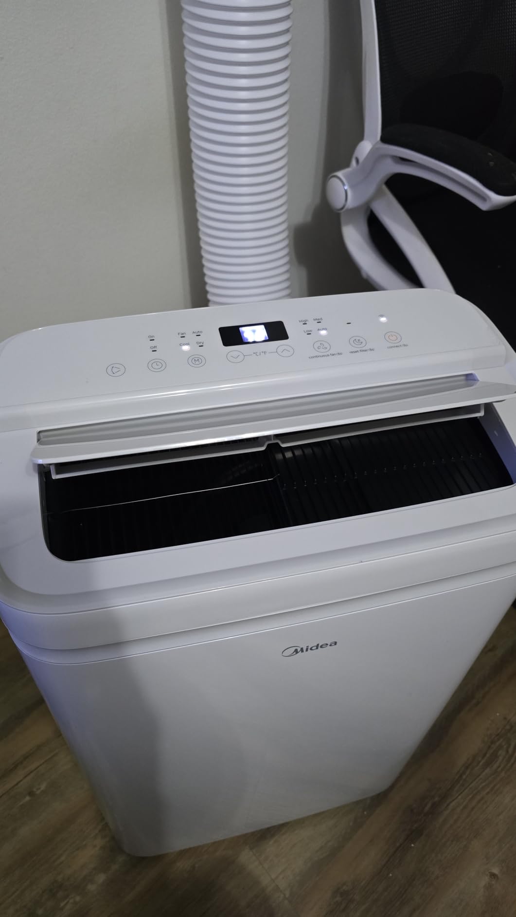 Midea 12,000 BTU ASHRAE (8,000 BTU SACC) Portable Air Conditioner, Cools up to 350 Sq.Ft., with Dehumidifier & Fan mode, Control with Remote, Amazon Alexa & Google Assistant, Easy-to-use and Install customer photo 1