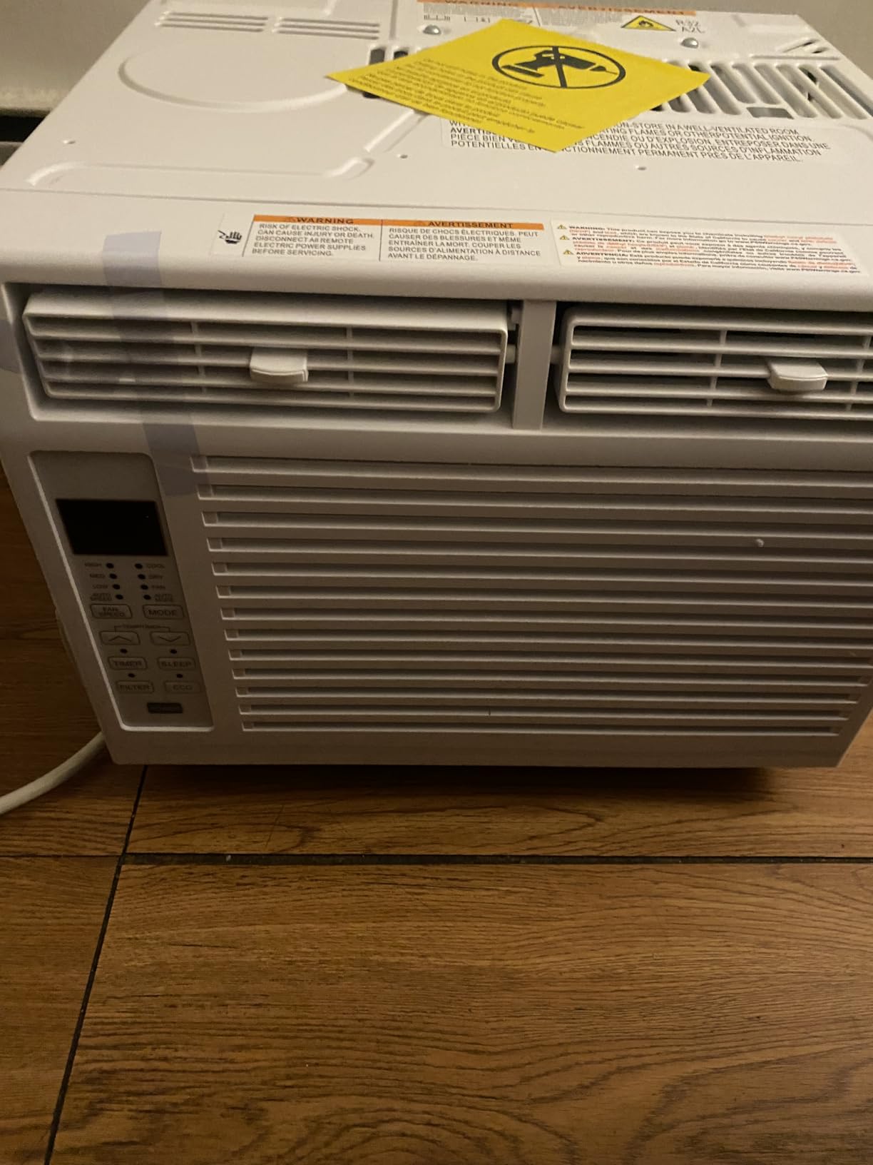 Window Air Conditioner 6,000 BTU, Window Type AC Unit with Cooling, Dry Mode, 4 Fan Speeds, 24-H Timer, Sleep Mode, Cooling for 250sq.ft Bedroom, Living Room, Office customer photo 2