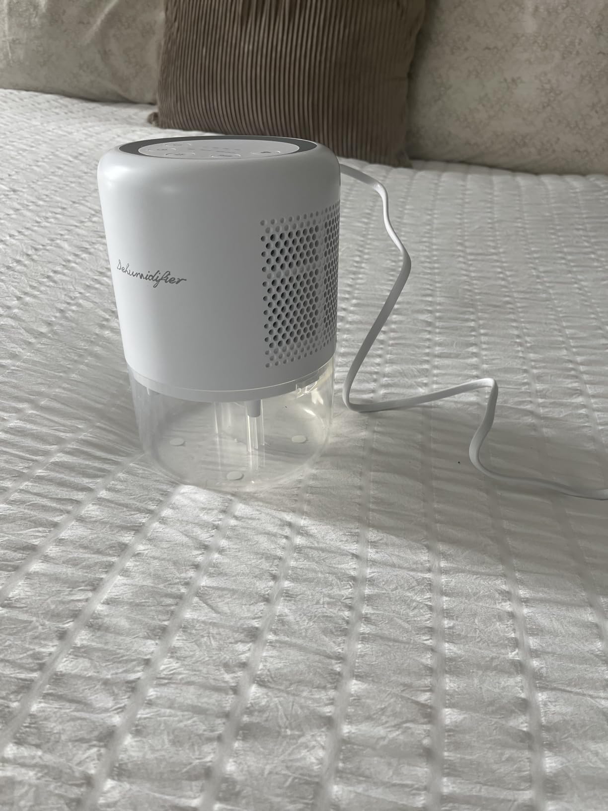 44oz(1.3L) Small Dehumidifier for Home Auto-Off Quiet Portable Dehumidifier with 3 Modes 10 Color Lights 4 Timer Settings for Bedroom Bathroom Closet (215 sq.ft) customer photo 2