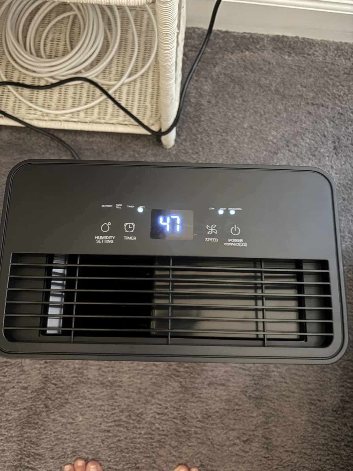 Candy 2000 Sq.Ft Dehumidifiers for Home, 34 Pints Portable Dehumidifier With Continuous/Auto Mode,0.66 Gal Tank, for Bedroom,Bathroom,Basement, Smart Control with Drian Hose Included customer photo 1