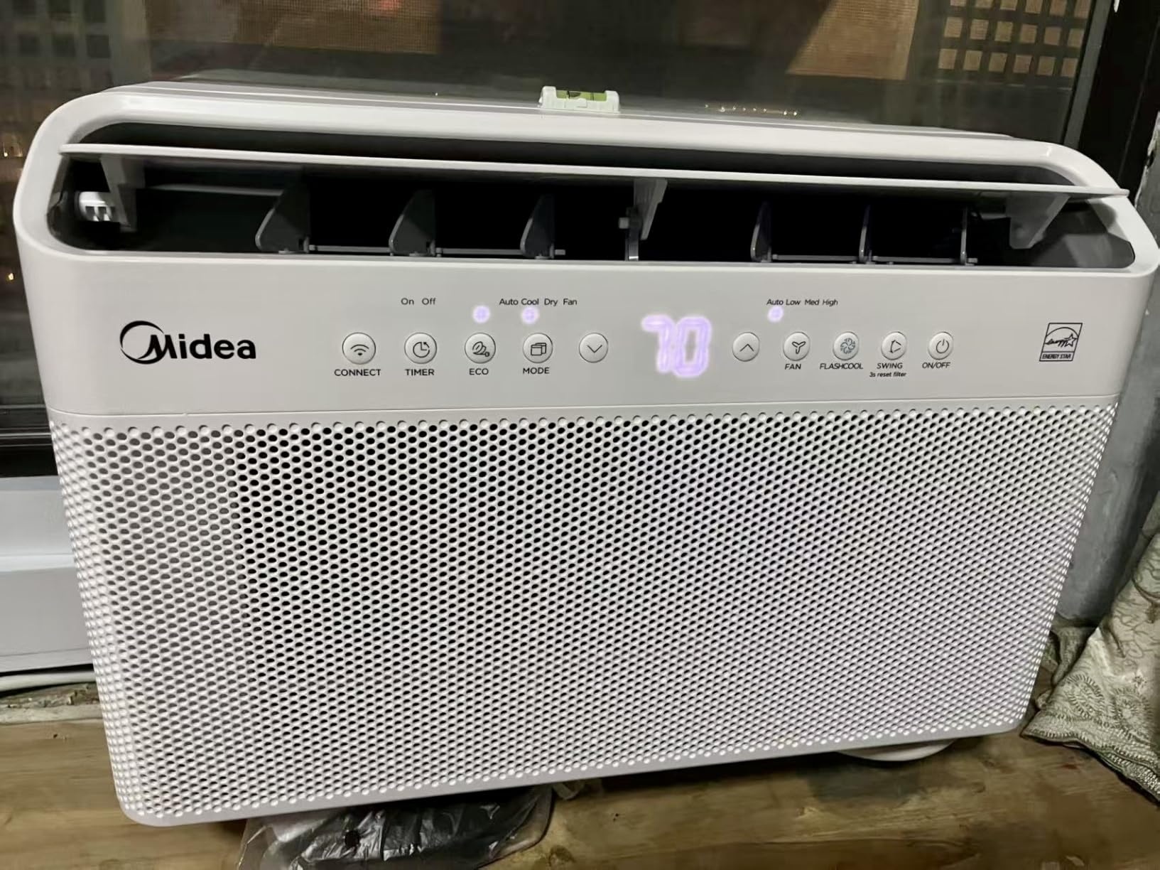 Midea 10,000 BTU U Shaped Smart Inverter Window Air Conditioner - Cools 450 Sq Ft, Ultra Quiet with Open Window Flexibility - Alexa/Google Assistant Compatible - 35% Energy Savings, Remote (Updated) customer photo 1