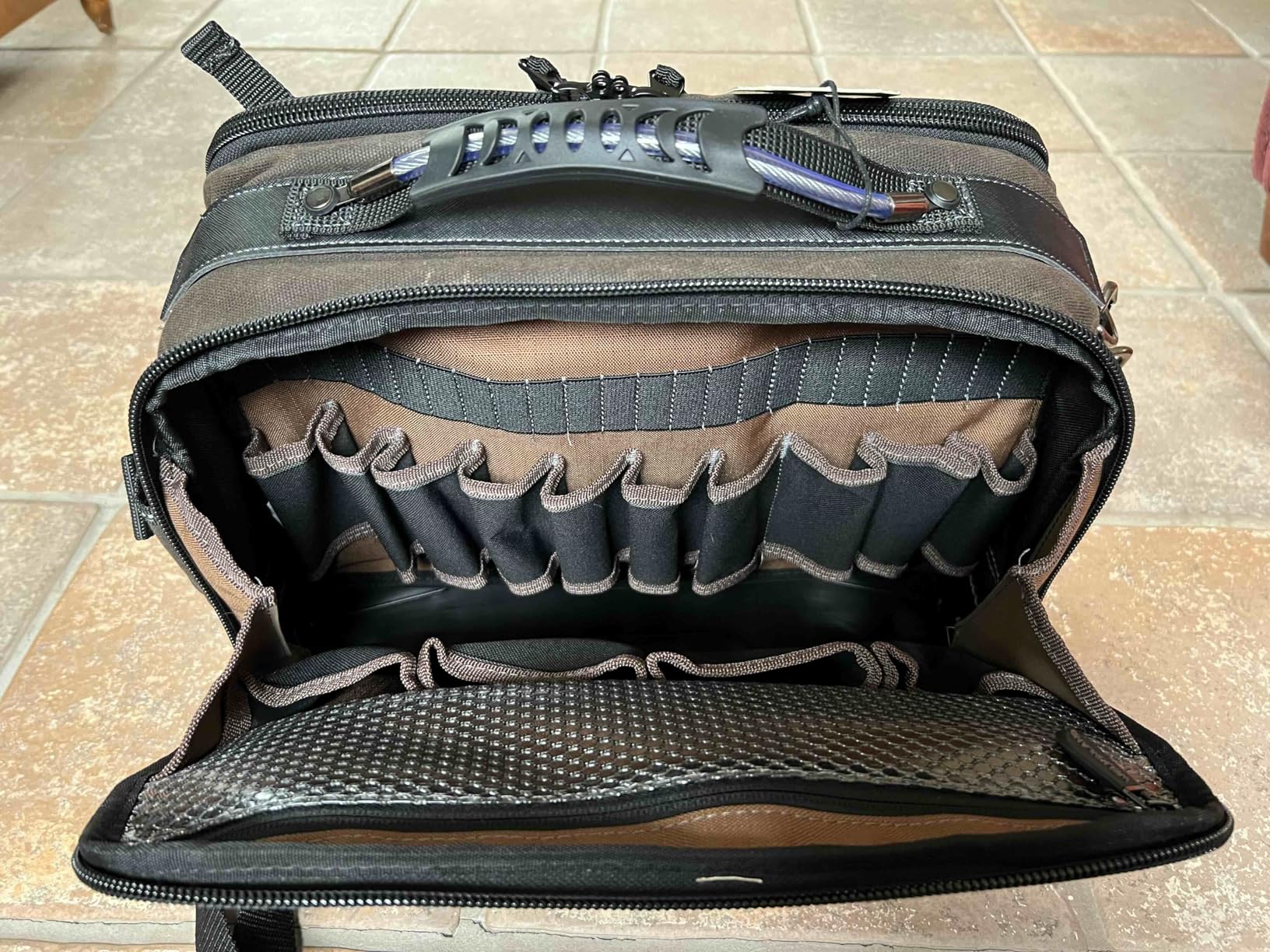WELKINLAND 53Pockets Hard-Bottom HVAC Bag, Heavy-Duty Electrician Tool Bag, Waterproof Waxed Canvas Tools Bags, Top-Open 16 Inch Tool Bags, HVAC Service Bag For Men customer photo 2