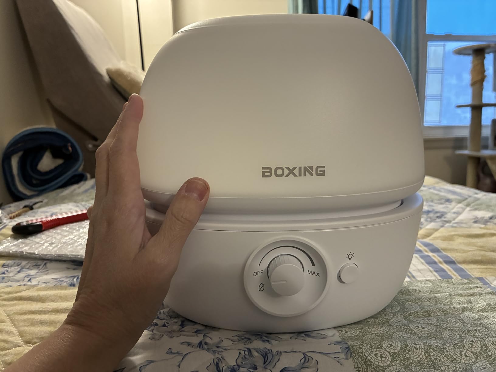 BOXING 3L Cool Mist Humidifier, Ultra Quiet 20dB for Bedroom, Baby & Office, Top Fill Air Humidifier for Home Office & Indoor Plants, 30H Runtime, Essential Oil Tray, Night Light, BPA-Free, White customer photo 2