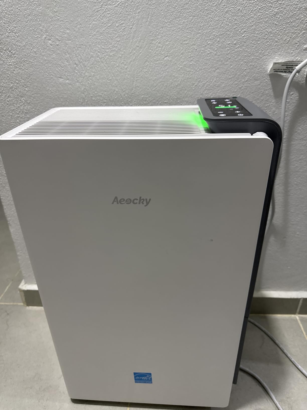 5500 Sq.Ft Energy Star Most Efficient 2024 Dehumidifier,AEOCKY Max 105 Pint/Day Smart Compressor Dehumidifier with Drain Hose,Intelligent Humidistat,for Basement,Bedroom,Home,Bathroom customer photo 2