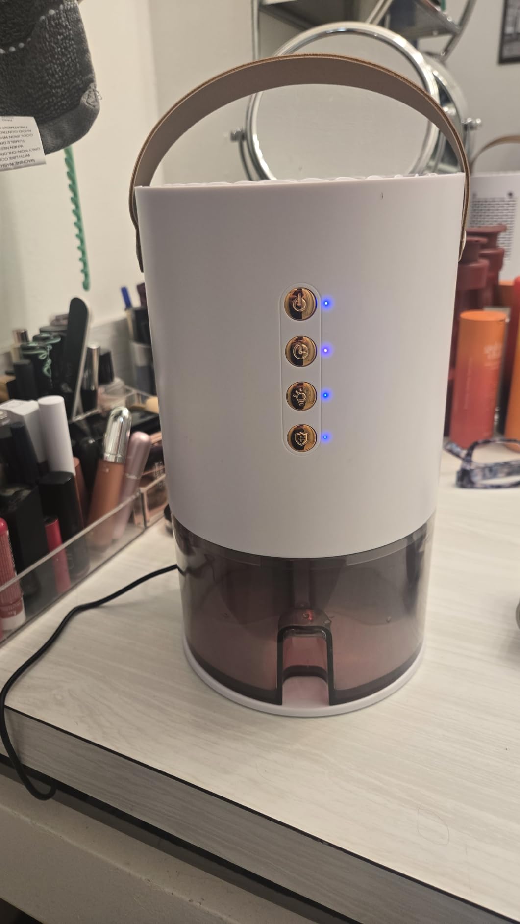 Dehumidifiers for Home, 60 Oz Small Dehumidifier for Basement. Portable Dehumidifier for Bedrooms, Bathrooms, Closets, and RVs, with Automatic Shut-off And Color Indicator Lights. customer photo 2