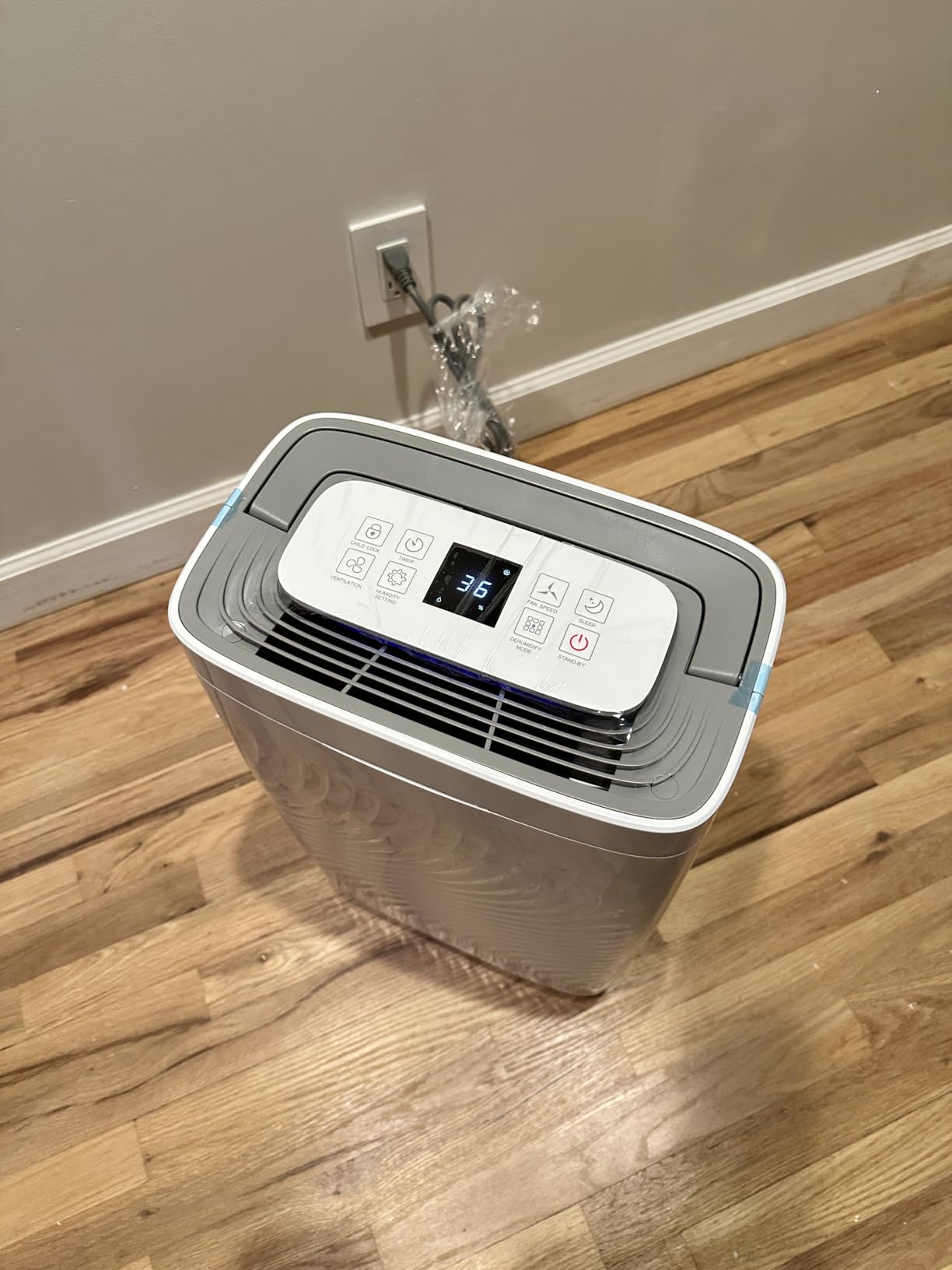 5500 Sq.Ft Dehumidifier for Basement with Drain Hose, Max 80 Pints/D (Standard 50Pint/D), Most Efficient Energy Saving 2026 Dehumidifier Features Air Purifier Combo, Ideal for Large Room, Home, Garage customer photo 1