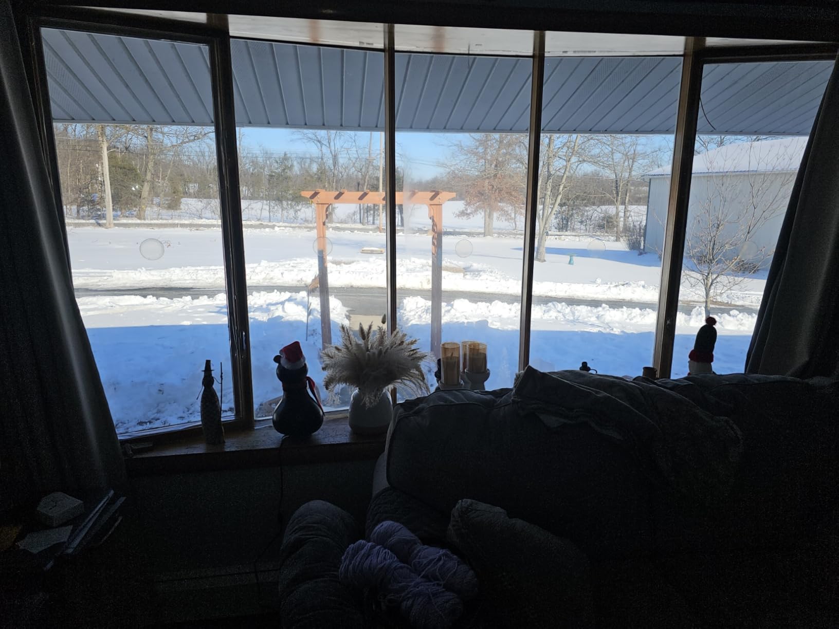 Duck Brand Indoor 5-Window Shrink Film Insulator Kit, 62-Inch x 210-Inch, 286217 customer photo 2