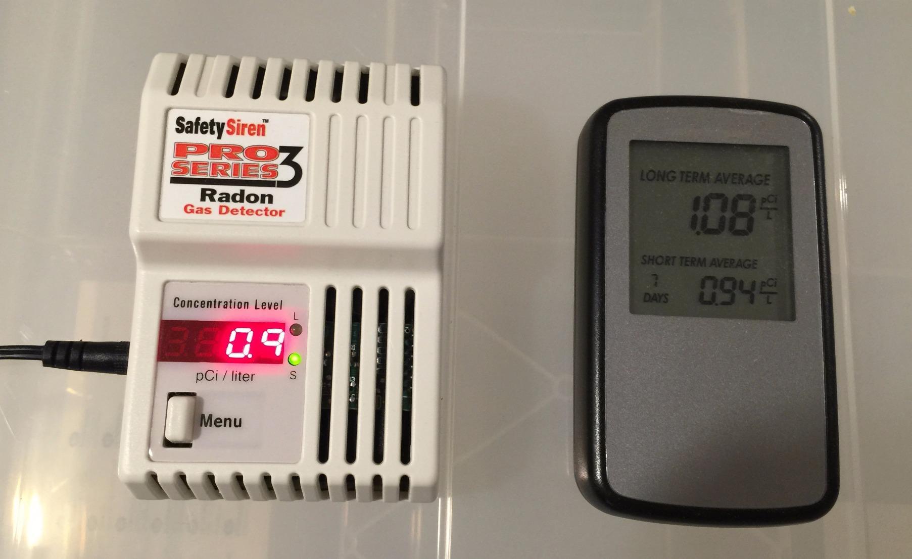 Airthings Corentium Home Radon Detector 223 Portable, Lightweight, Easy-to-Use, (3) AAA Battery Operated, USA Version customer photo 2