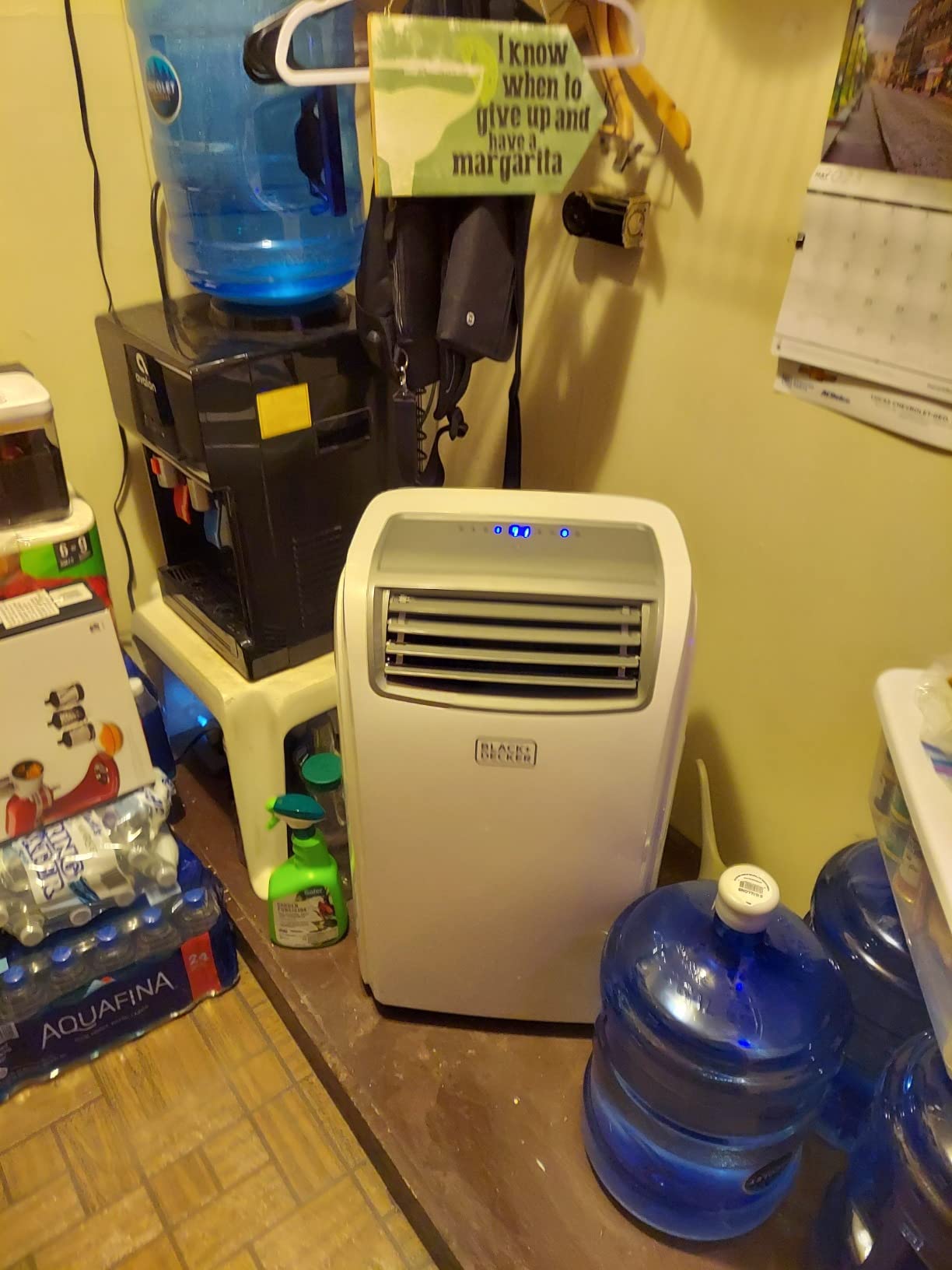 BLACK+DECKER Smart Portable Air Conditioner with Heat, 12,000 BTU Cooling, 9,000 BTU Heating for Rooms up to 550 Sq. Ft., Follow Me Remote, BPACT12HWT, White customer photo 2