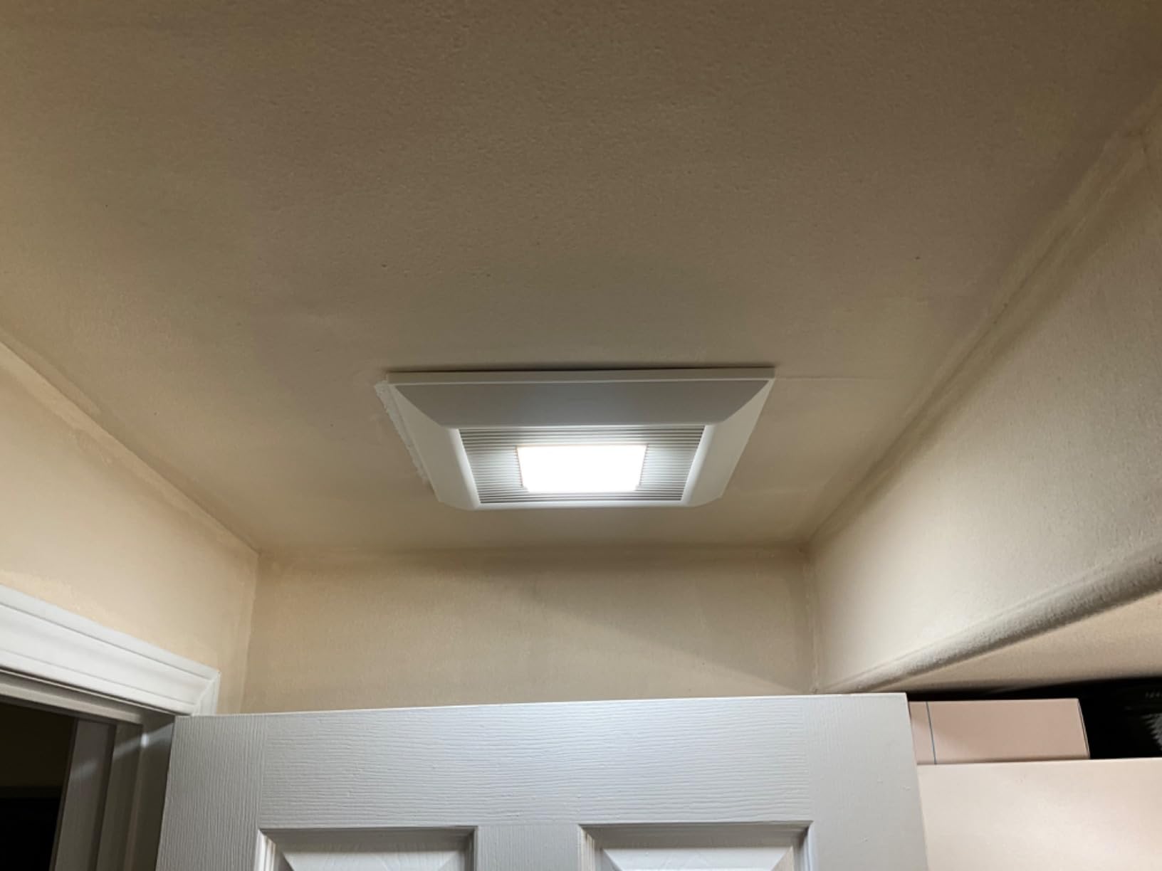 Panasonic WhisperFit Ceiling Mount Bathroom Exhaust Fan with Dimmable LED Light, 50-80-110 CFM, FV-0511VFL1 customer photo 1