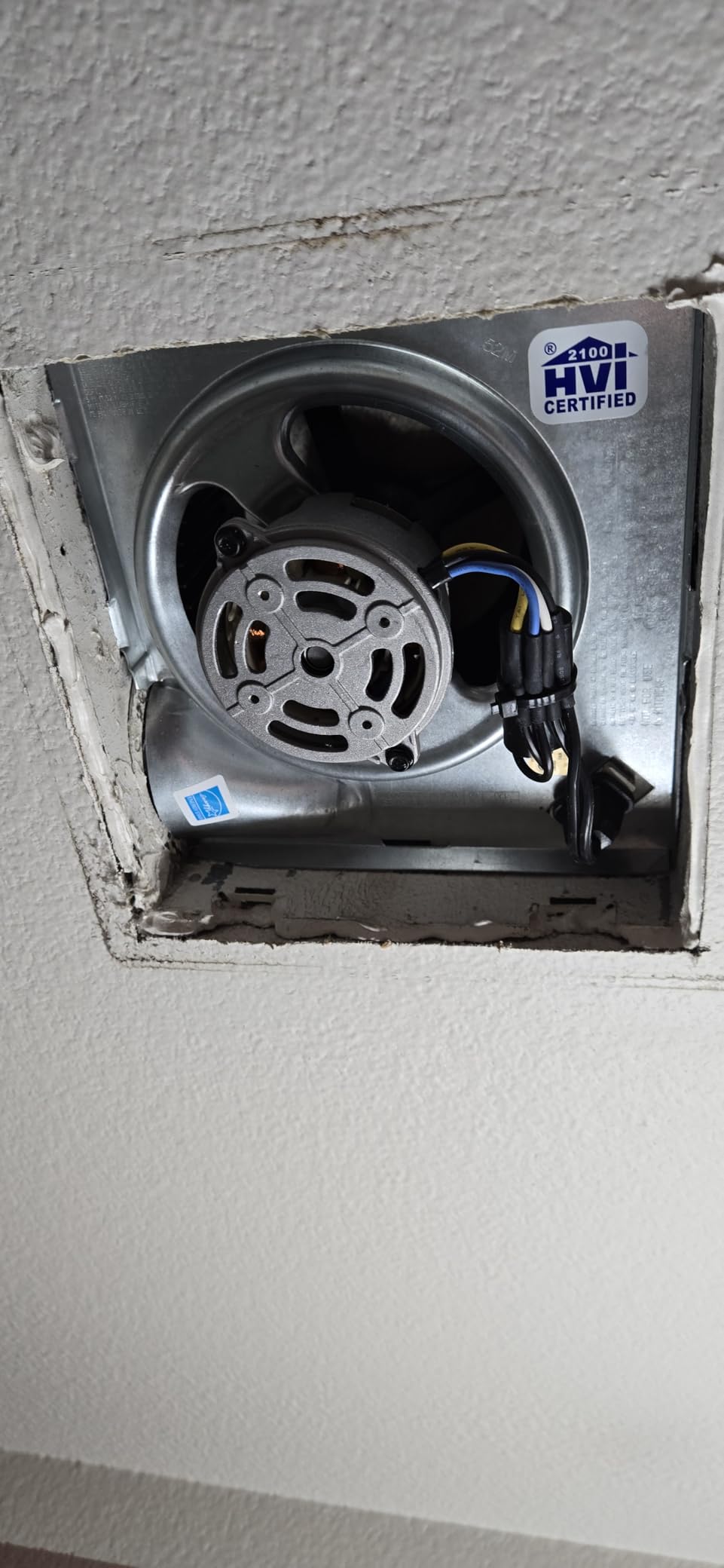 Broan-Nutone® Bathroom Exhaust Fan, 50 CFM Modern Grille, Energy Star Fan, 2.0 Sones customer photo 2