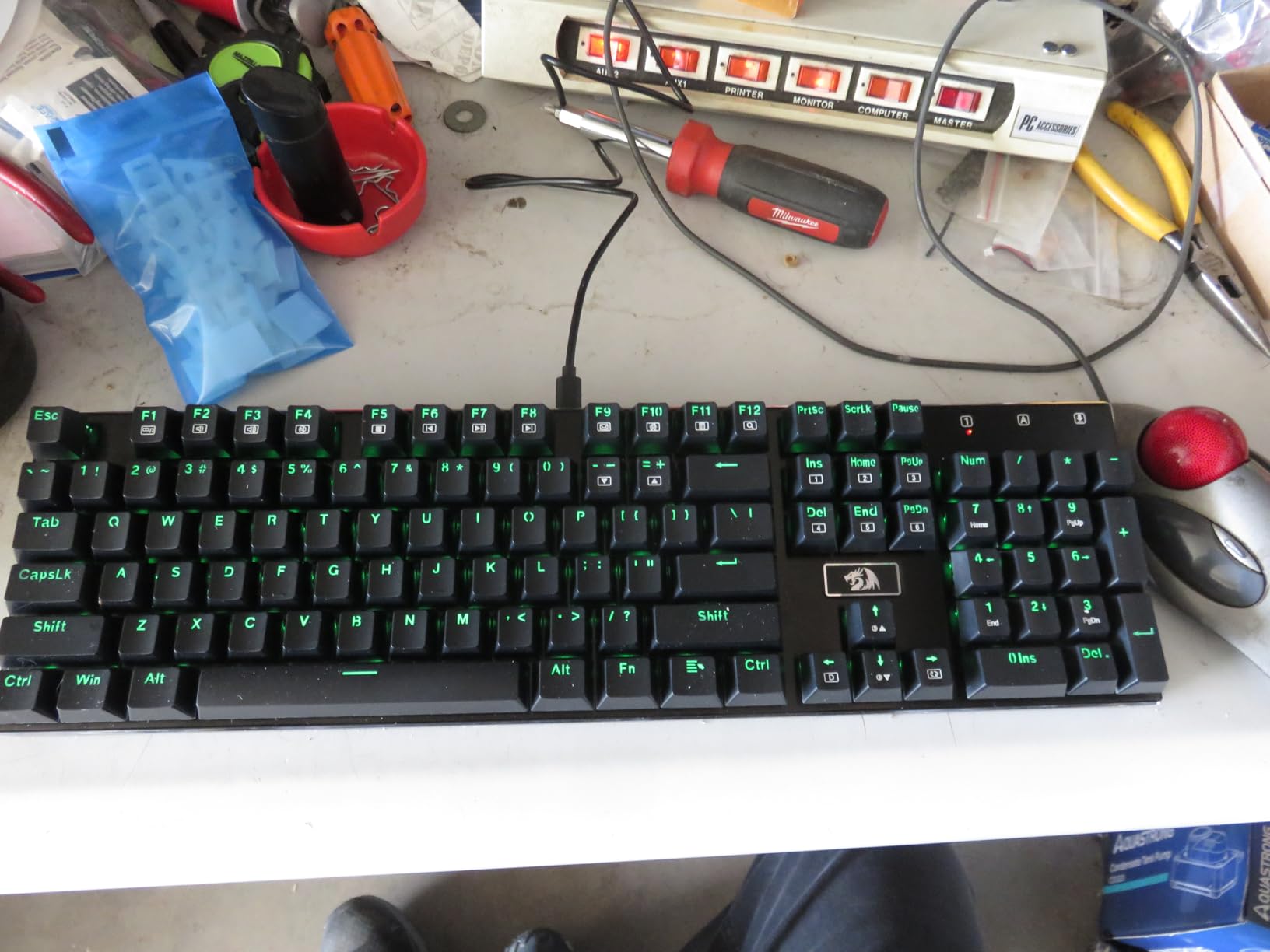 Redragon K556 RGB LED Backlit Wired Mechanical Gaming Keyboard, 104 Keys Hot-Swap Mechanical Keyboard w/Aluminum Base, Upgraded Socket and Noise Absorbing Foams, Soft Tactile Brown Switch customer photo 2