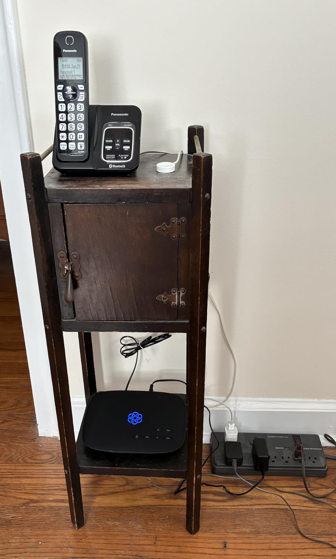 Ooma Telo Air VoIP Free Internet Home Phone Service with Wireless Connectivity. Affordable landline replacement. Unlimited nationwide calling. customer photo 1