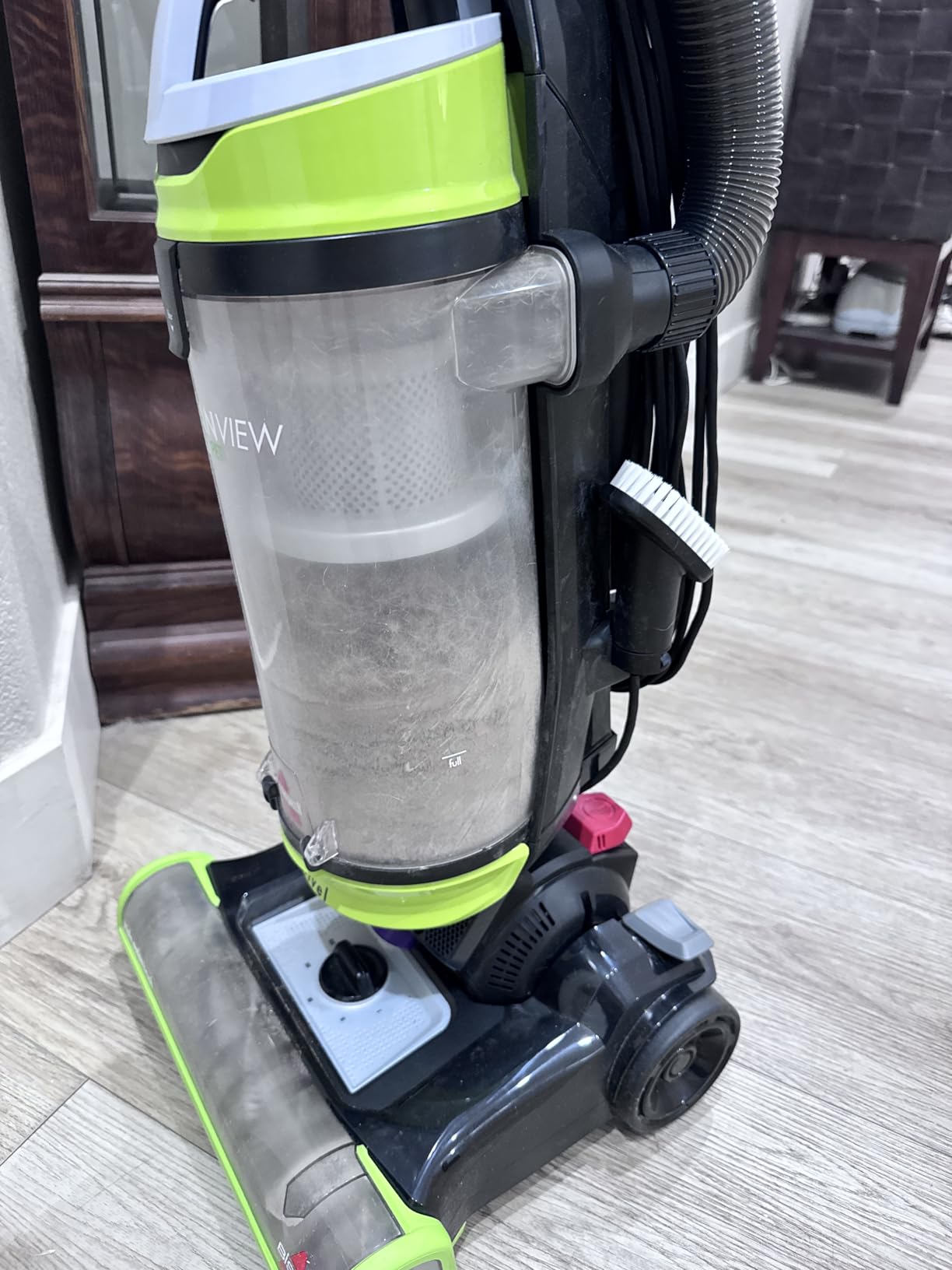 Bissell CleanView Swivel Pet Upright Vacuum, Swivel Steering, Triple Action Brush Roll for Pet Hair, 2252 customer photo 2