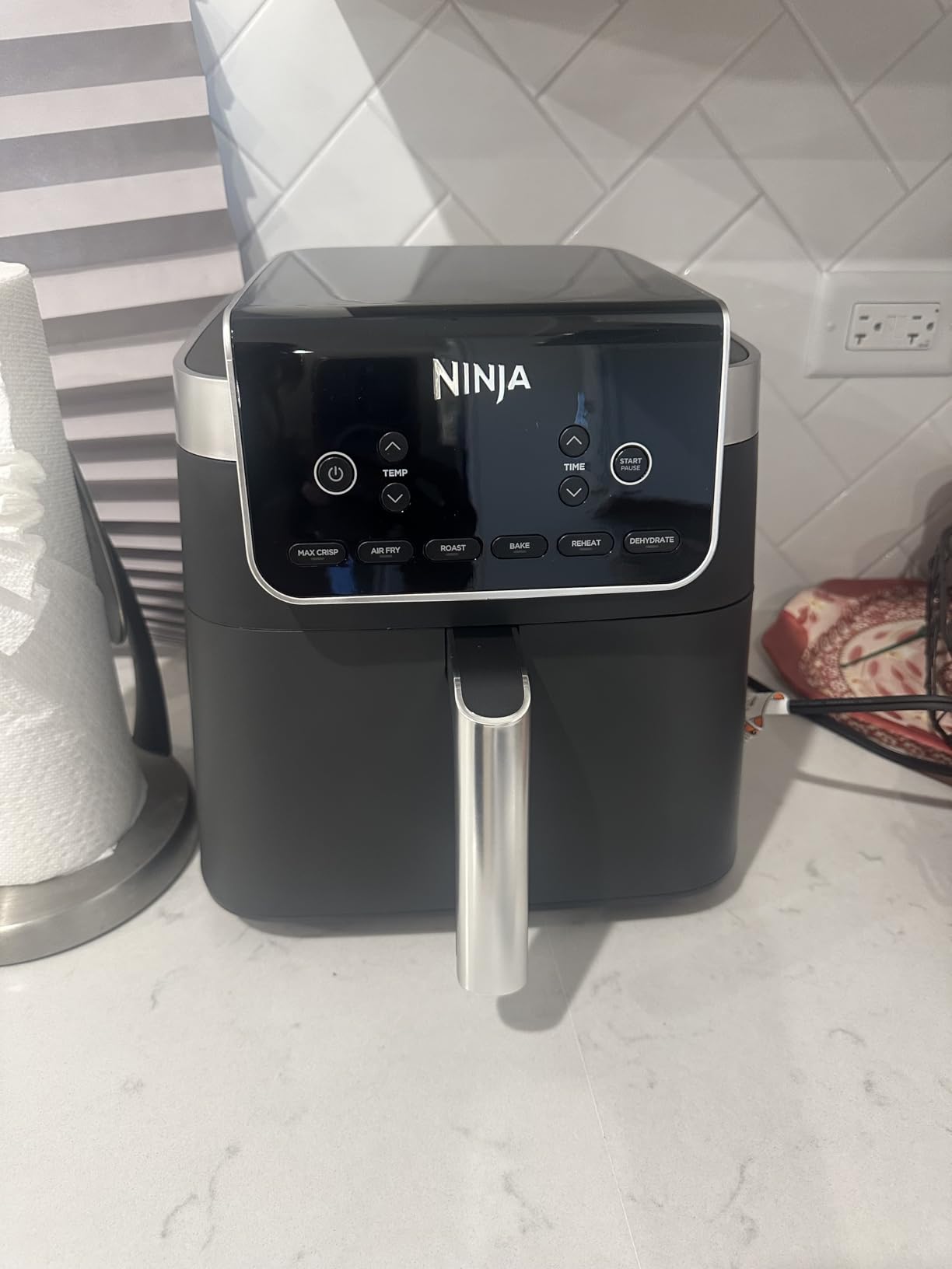 Ninja Air Fryer 4QT (AF101) customer photo 1