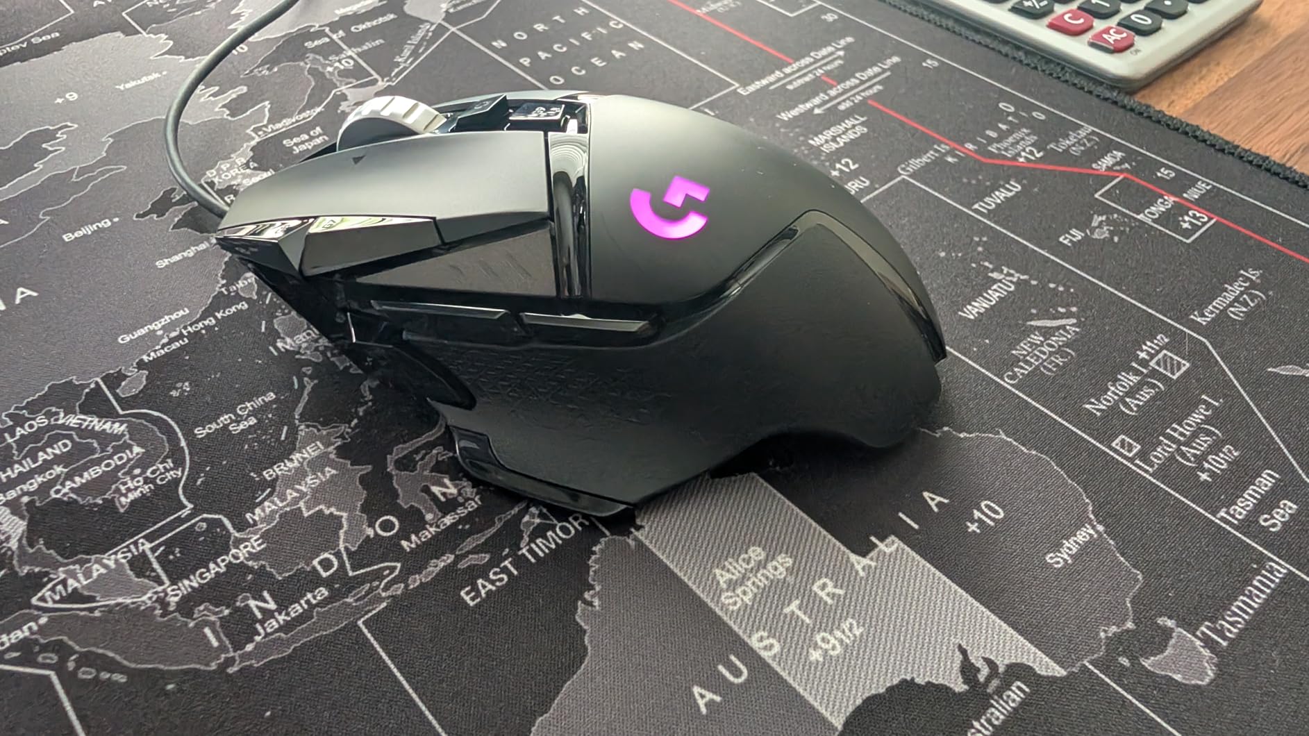Logitech G502 Hero High Performance Wired Gaming Mouse, Hero 25K Sensor, 25,600 DPI, RGB, Adjustable Weights, 11 Programmable Buttons, On-Board Memory, PC/Mac - Black customer photo 1