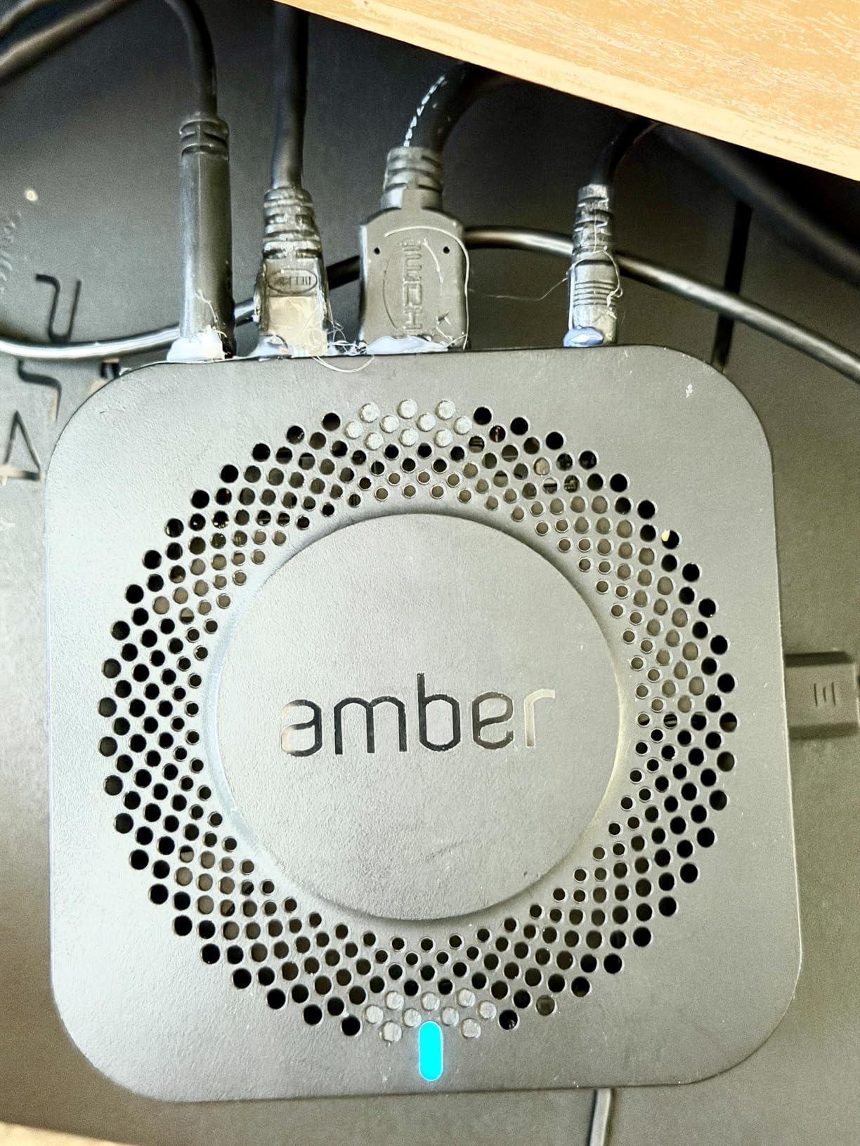 AmberPRO Personal Cloud Storage Device + AC2600 WiFi Router. Dual 1TB Hard Drives with RAID 1 or Optional 2TB with RAID 0. Plex and Home Assistant. iOS/Android/Windows/Mac Compatible. AM1211-1TB customer photo 2