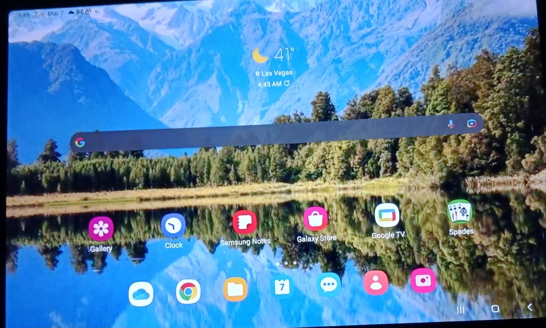 Samsung Galaxy Tab A 10.1 32 GB WiFi Tablet Black (2019) (Renewed) customer photo 1
