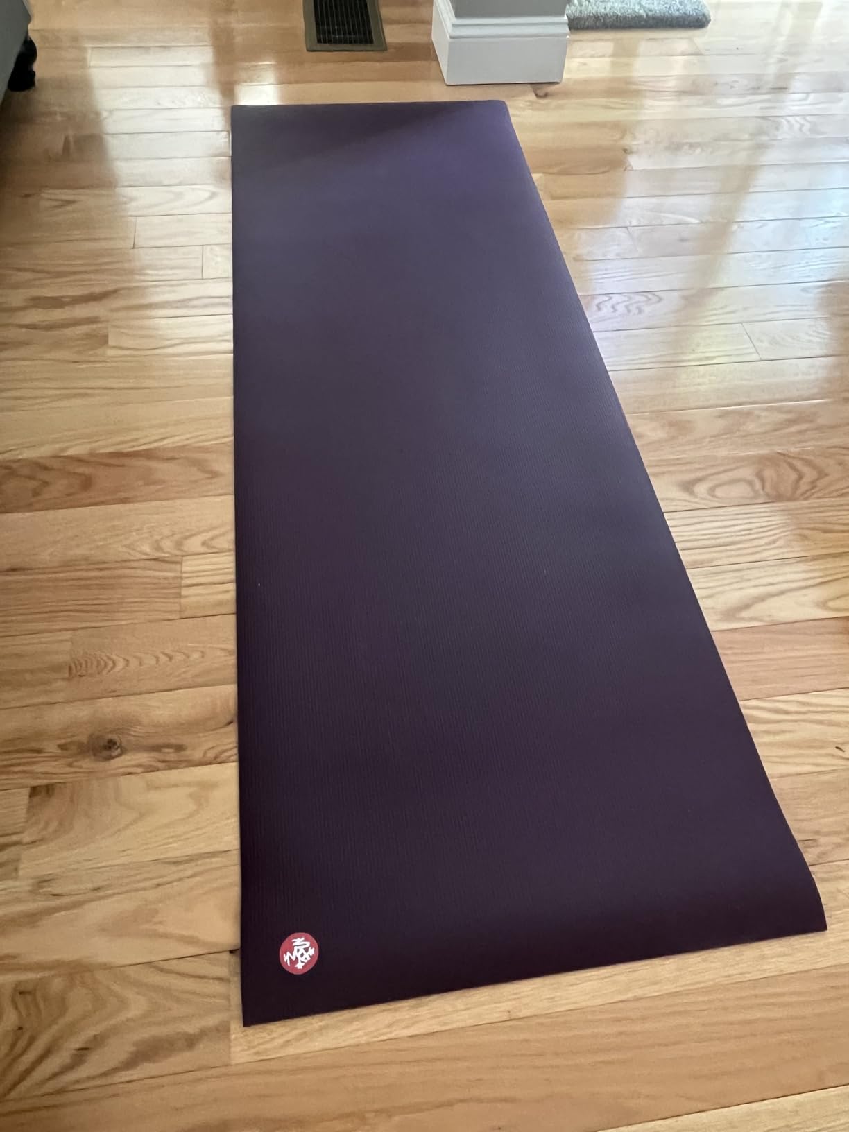 Manduka PROlite Yoga Mat 4.7mm | Lifetime Durability | Hygienic Construction | Teacher Approved customer photo 2