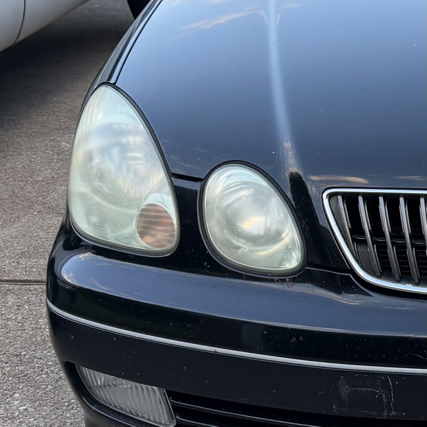 CERAKOTE® Ceramic Headlight Restoration Kit - Guaranteed To Last As Long As You Own Your Vehicle - Brings Headlights Back to Like New Condition - No Power Tools Required - 10 Wipe Kit customer photo 2