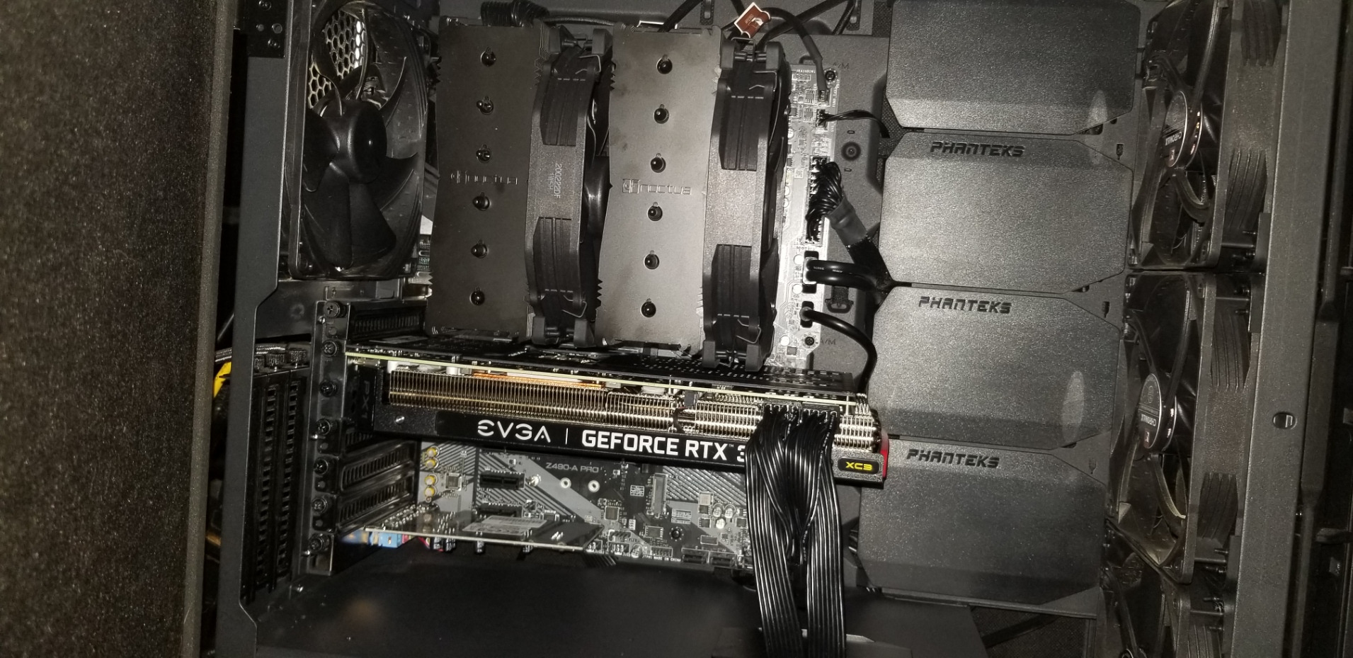 Core i7-10700K Desktop Processor 8 Cores up to 5.1 GHz Unlocked LGA1200 (Intel 400 Series Chipset) 125W (BX8070110700K) customer photo 1