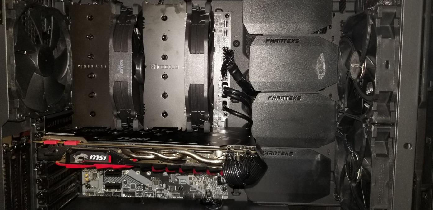 Core i7-10700K Desktop Processor 8 Cores up to 5.1 GHz Unlocked LGA1200 (Intel 400 Series Chipset) 125W (BX8070110700K) customer photo 2