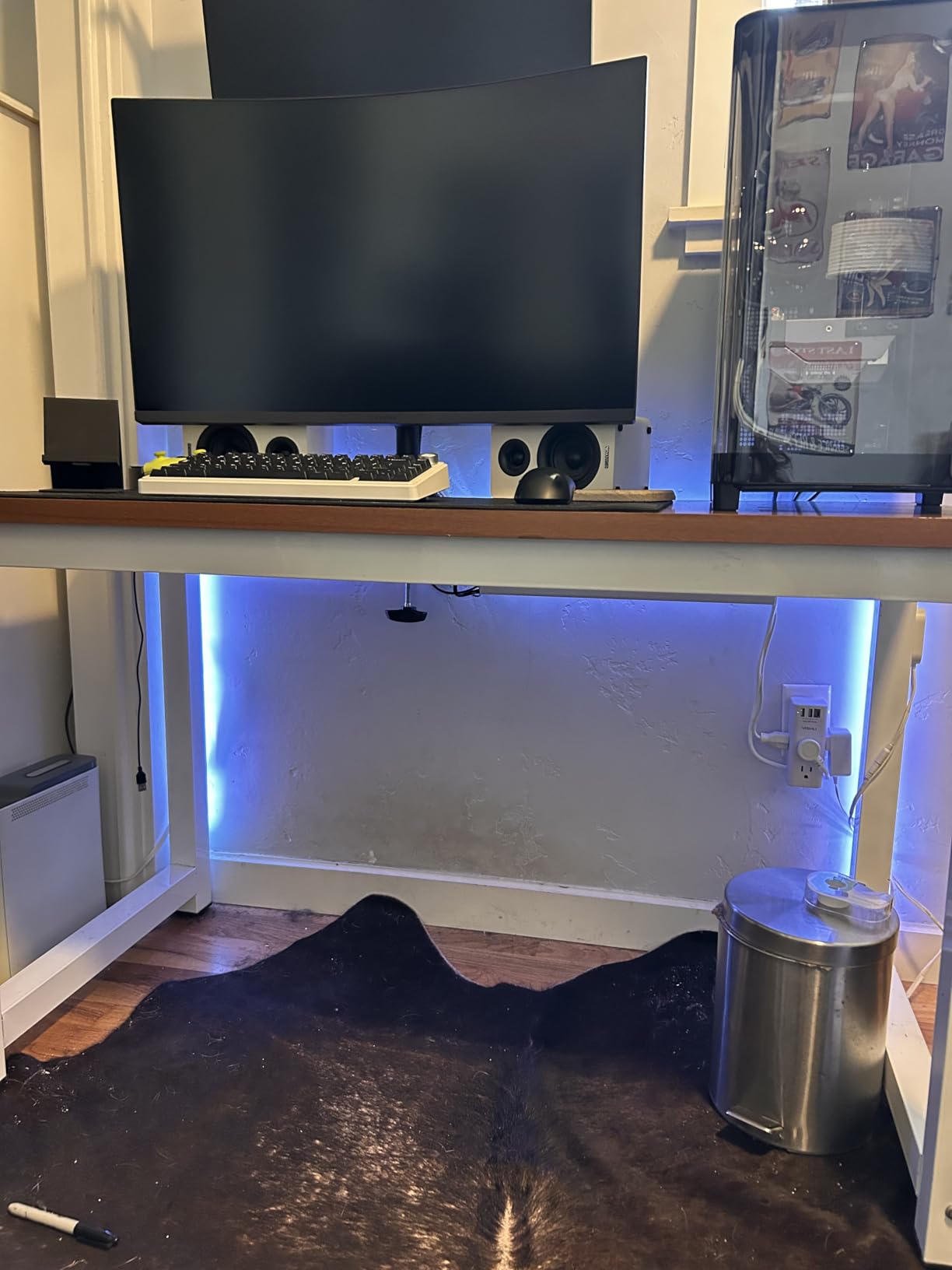 VIVO Under Desk 17 inch Cable Management Tray, Power Strip Holder, Cord Organizer, Wire Tamer for Office and Home, Black, DESK-AC06-1C customer photo 2