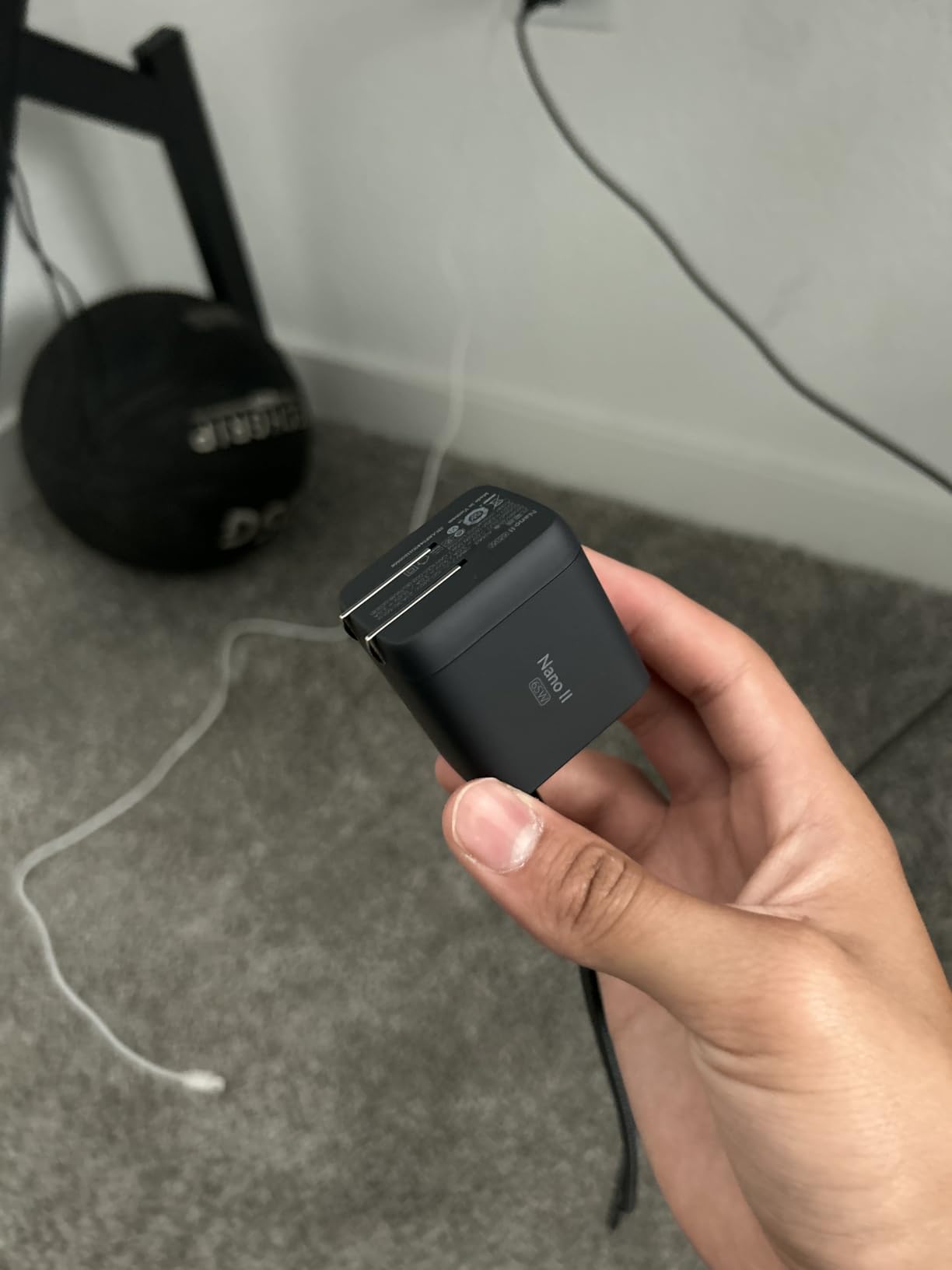 Anker Nano USB C Charger,65W GaN II PPS Fast Compact Foldable Charger for MacBook Pro, Galaxy, Dell, iPhone 17/16, iPad Pro, and More customer photo 2