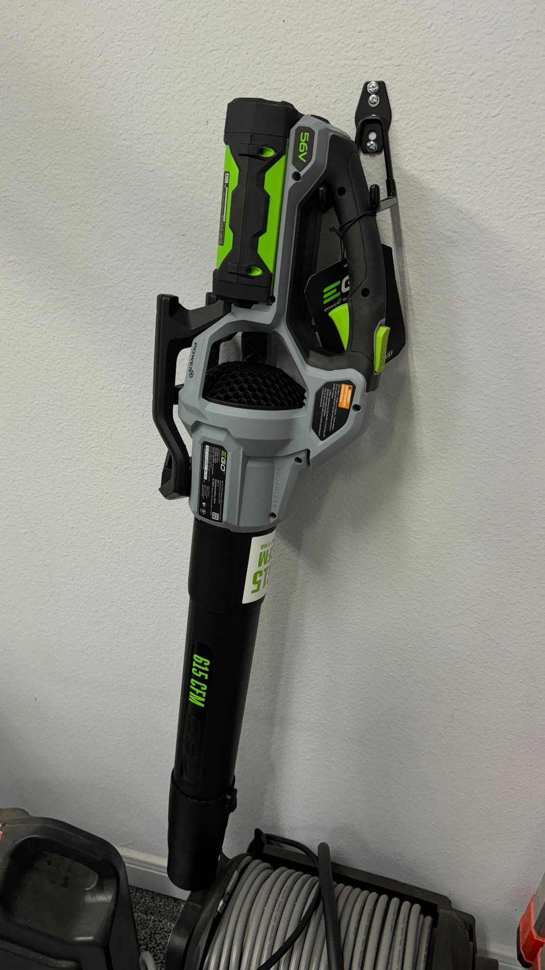 EGO Power+ LB6151 56V Cordless Leaf Blower, 615 CFM, Includes 2.5Ah Battery and Charger customer photo 1