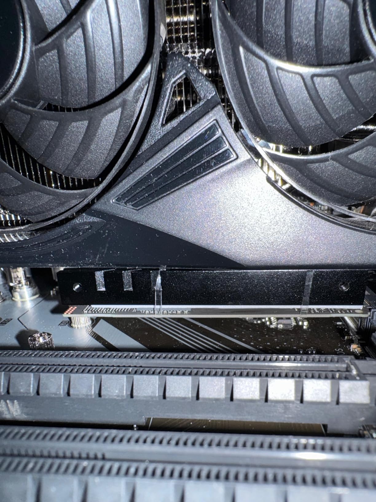 be quiet! MC1 Pro M.2 SSD Cooler, Heatpipe Heatsink for 2280 NVMe, Dual-Sided Compatible, Black Aluminum for Maximum Cooling Performance, BZ003 customer photo 2
