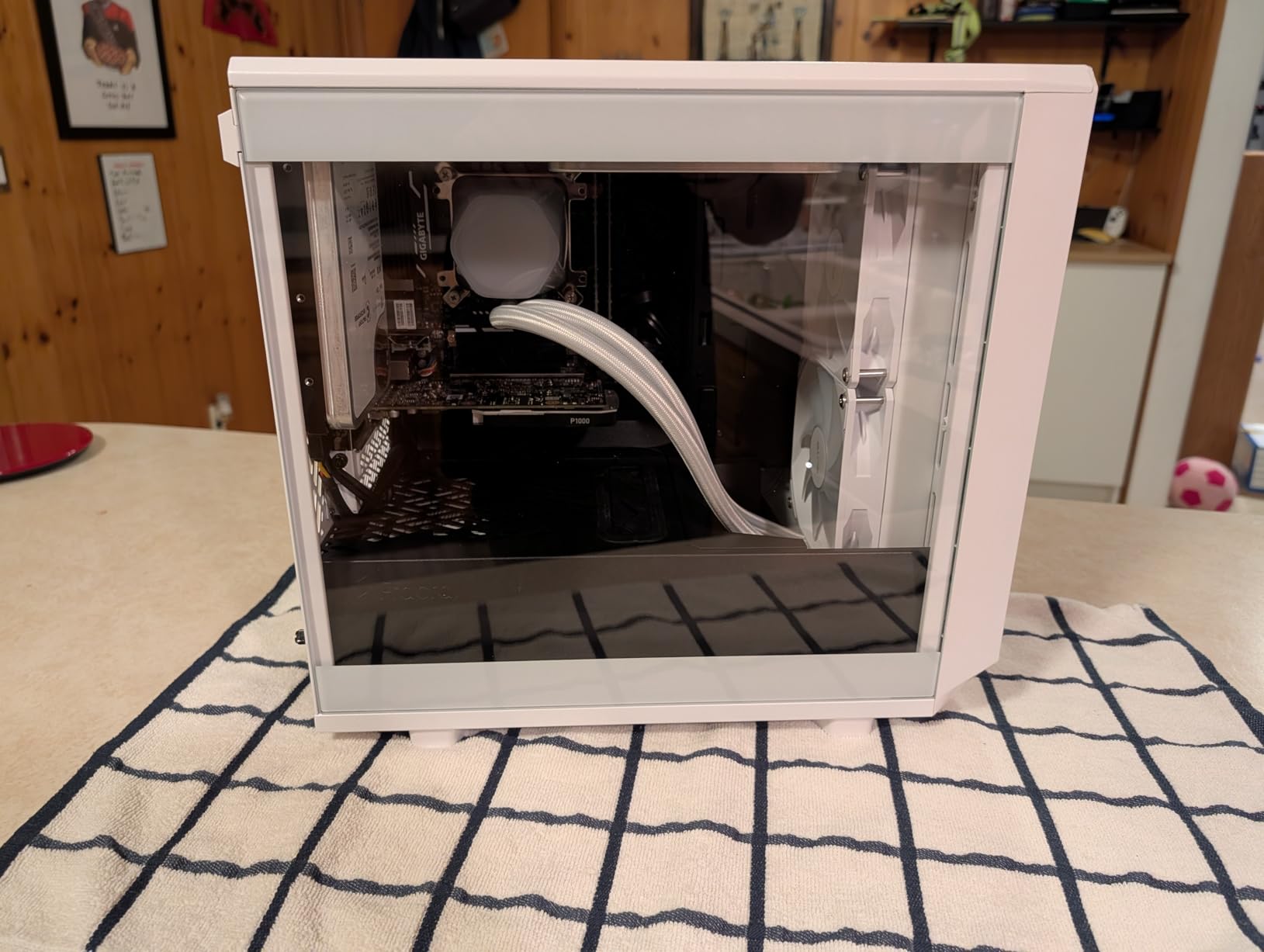 Cooler Master Elite Liquid 240 CPU AIO Cooler - 240mm Radiator, 2X ARGB PWM Fans, Dual-Chamber Pump Design, Ultra-Quiet High-Performance Cooling, AMD AM5/AM4 & Intel LGA 1851/1700, White customer photo 2