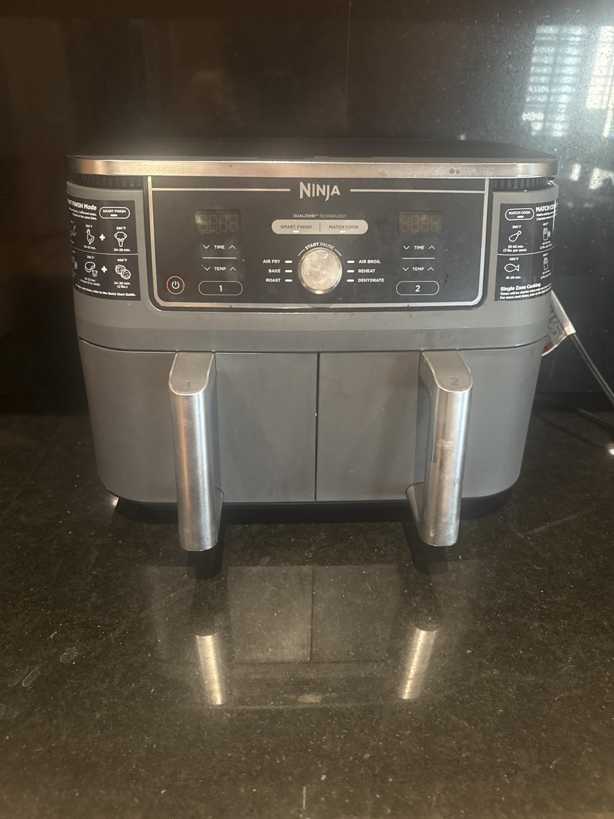 Ninja DZ401 Foodi 10 Quart 6-in-1 DualZone XL 2-Basket Air Fryer customer photo 1