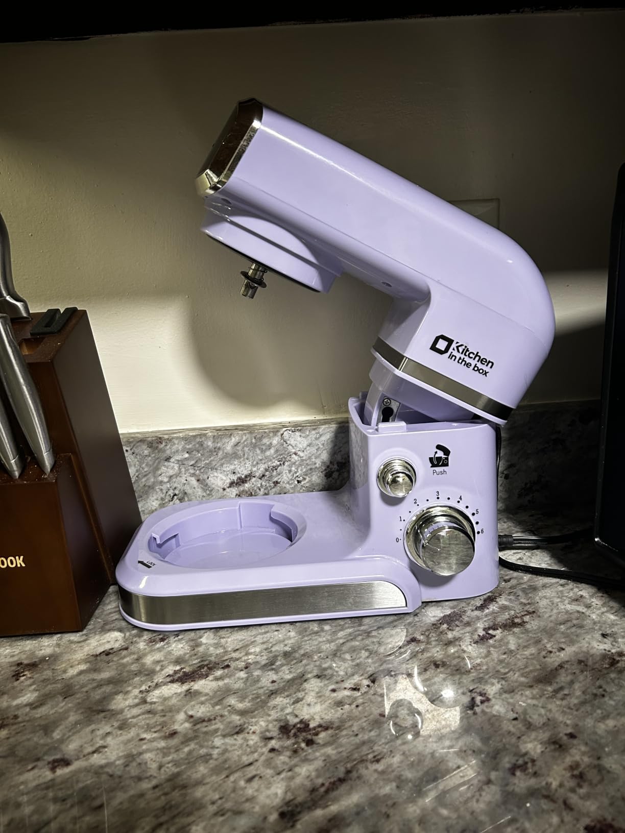 Kitchen in the box Stand Mixer, 3.2Qt Small Electric Food Mixer, 6 Speeds Portable Lightweight Kitchen Mixer for Daily Use with Egg Whisk, Dough Hook, Flat Beater, Black customer photo 1