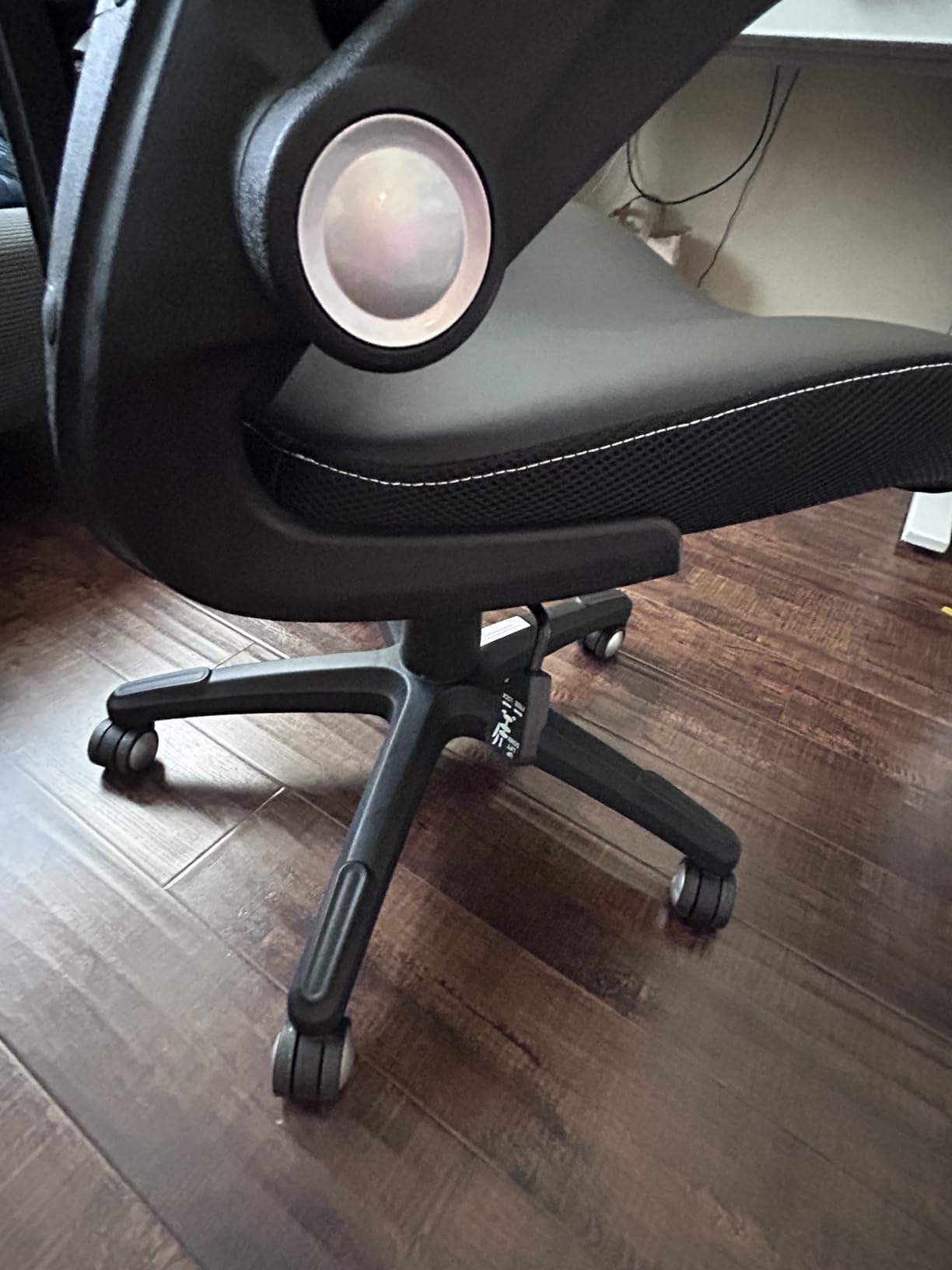 Office Chair Ergonomic Desk Chair, Computer PU Leather Home Office Chair, Swivel Mesh Back Adjustable Lumbar Support Flip-up Arms Executive Task Chair customer photo 1