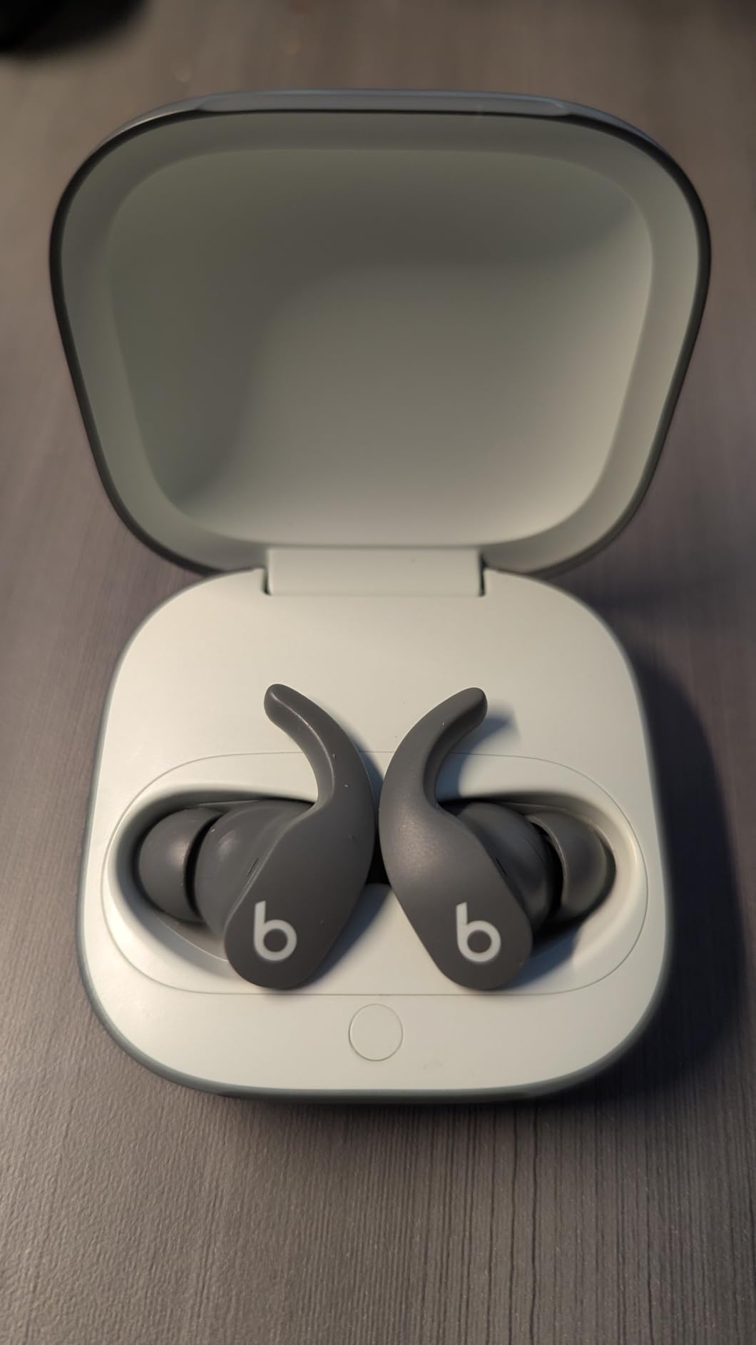 Beats Fit Pro (1st Gen) - True Wireless Noise Cancelling Earbuds - Active Noise Cancelling - Sweat Resistant Earphones, Compatible with Apple & Android, Class 1 Bluetooth®- Beats Black customer photo 2